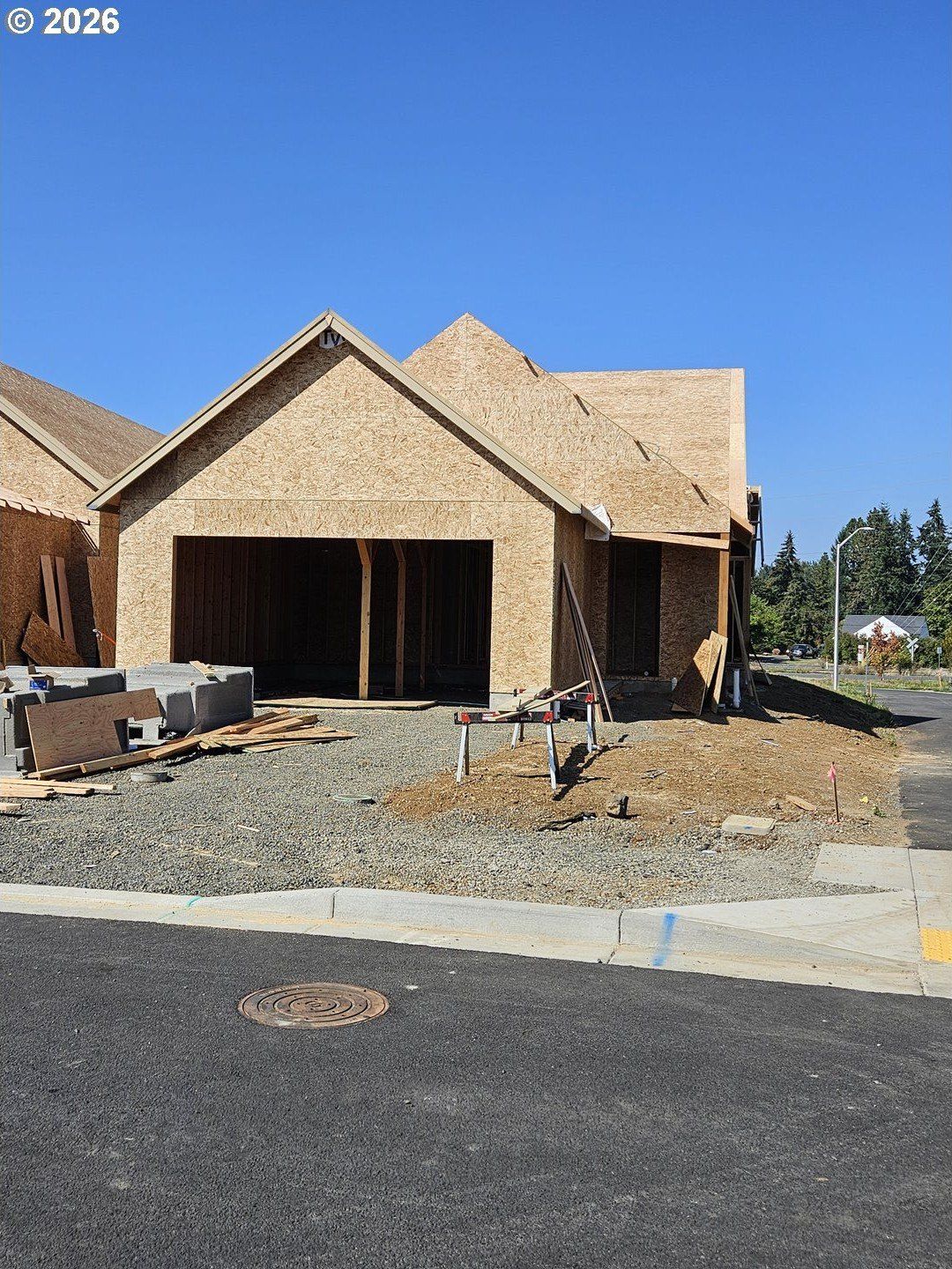 880 Chestnut Way. Silverton, OR 97381