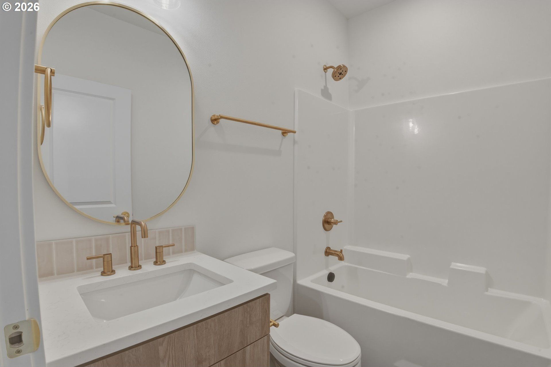 6187 N Albina Ave. Portland, OR 97217