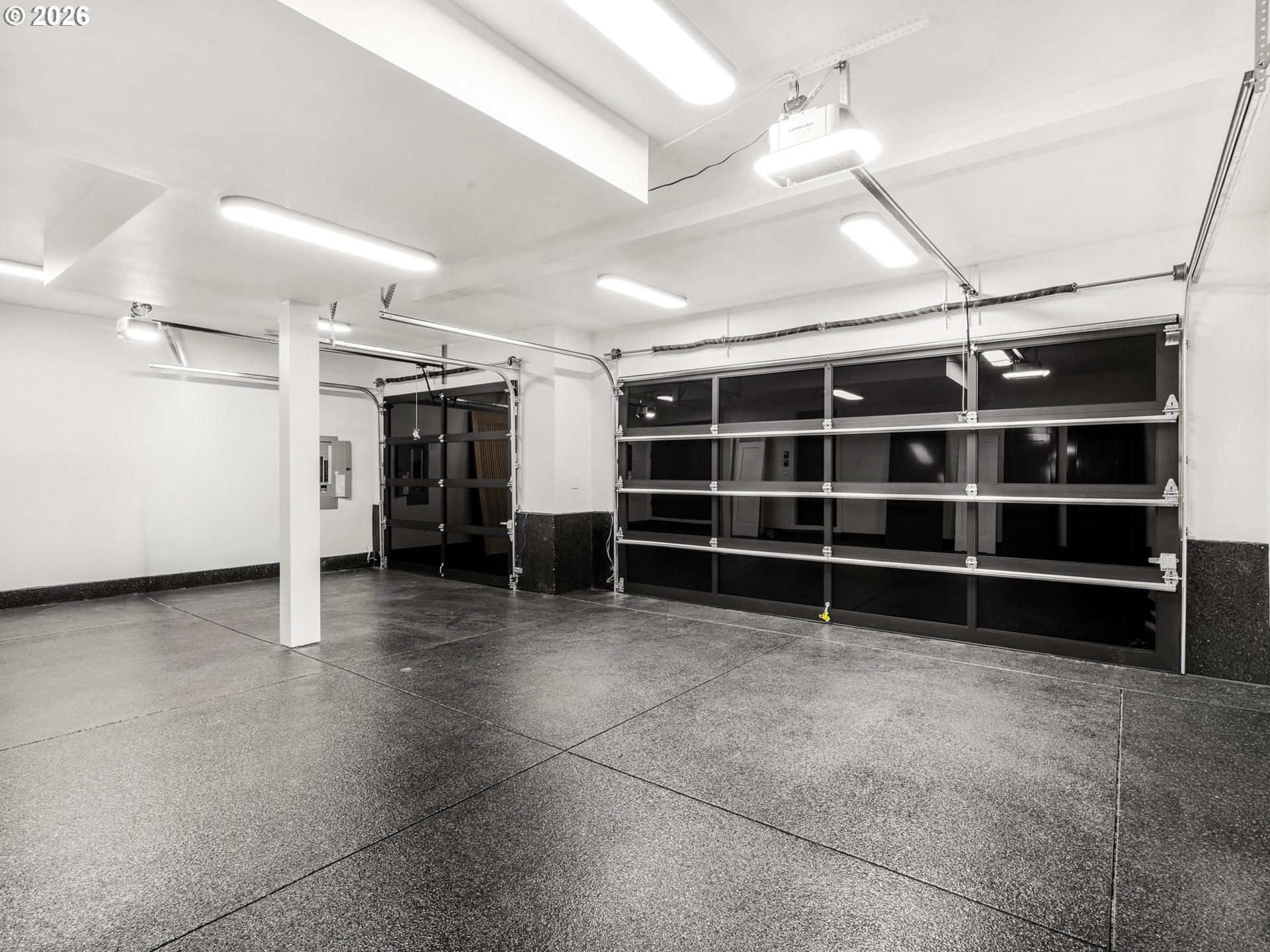 1190 Oak Ter. Lake Oswego, OR 97034