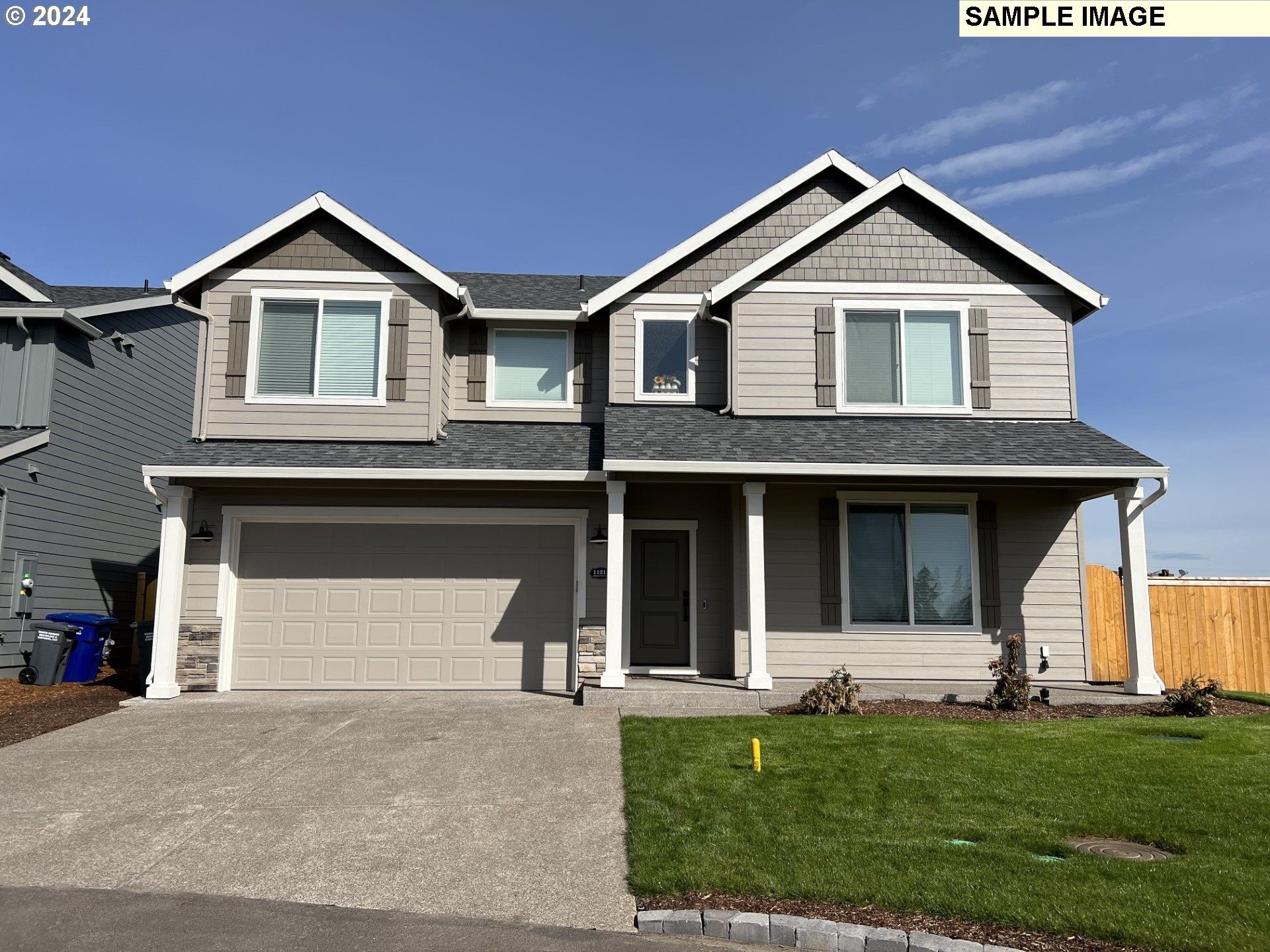 11218 Blueberry Loop. Donald, OR 97020