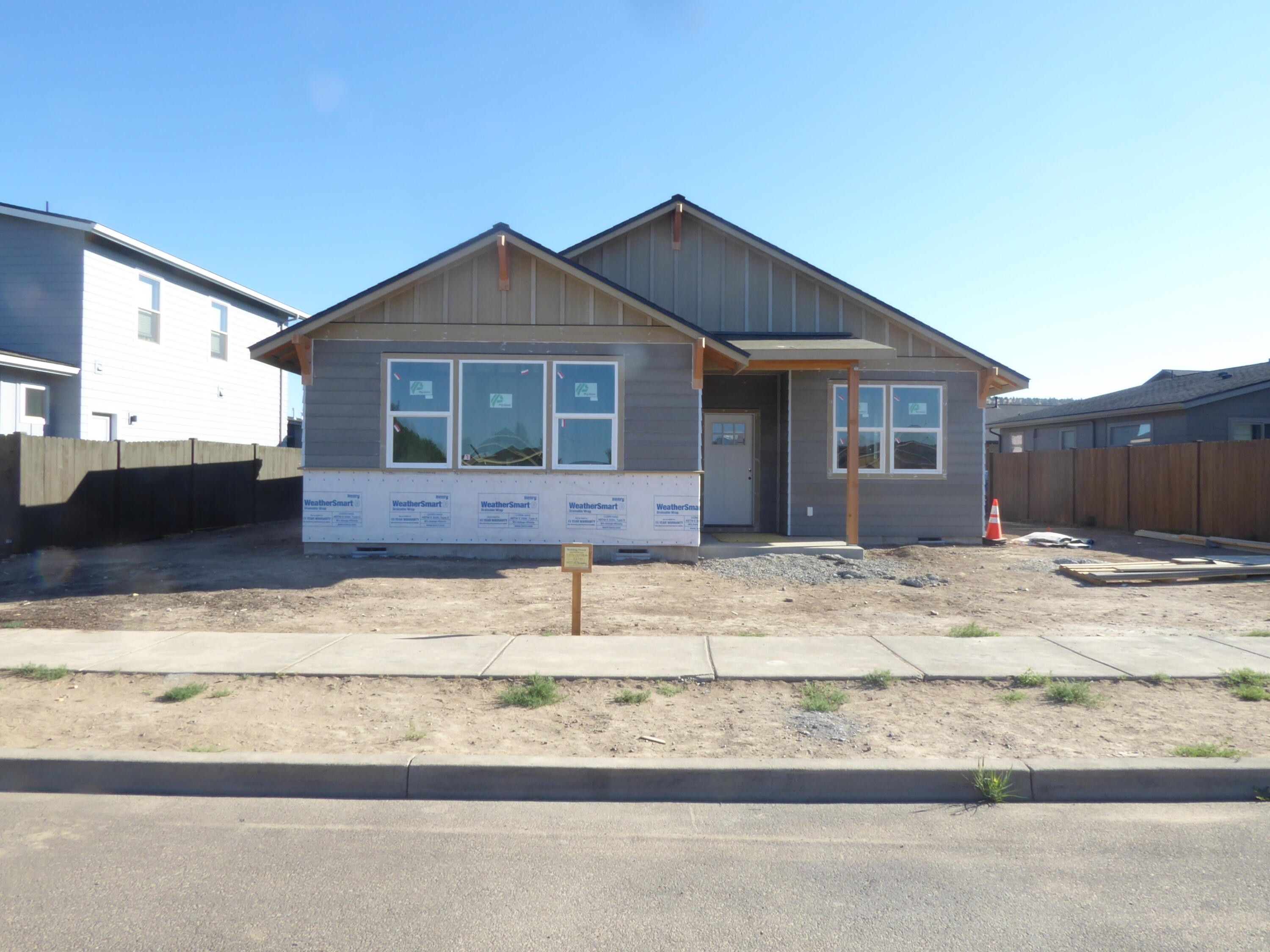 1475 Ne Perspective Drive. Prineville, OR 97754