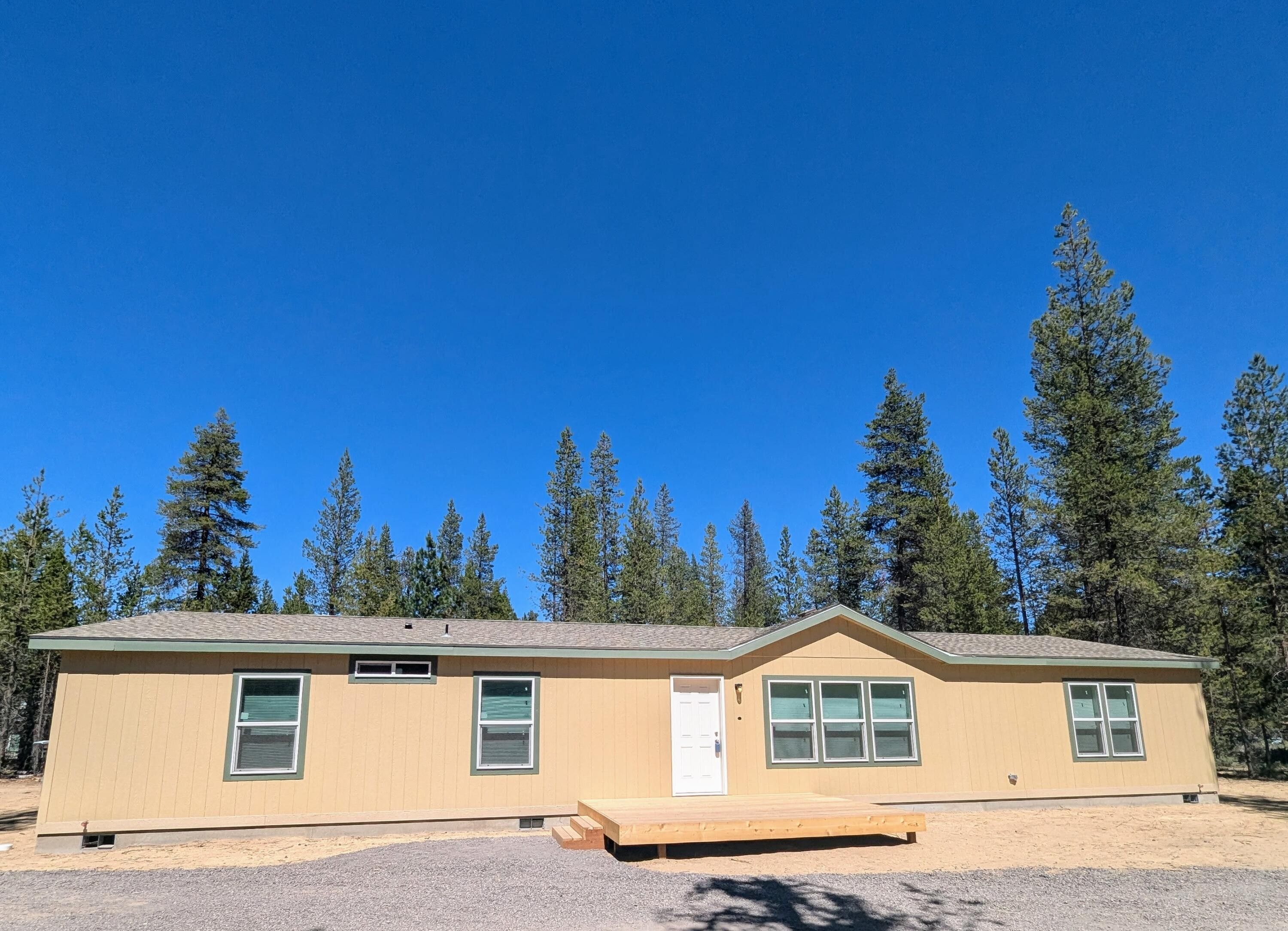 15450 Pine Tree Drive. La Pine, OR 97739