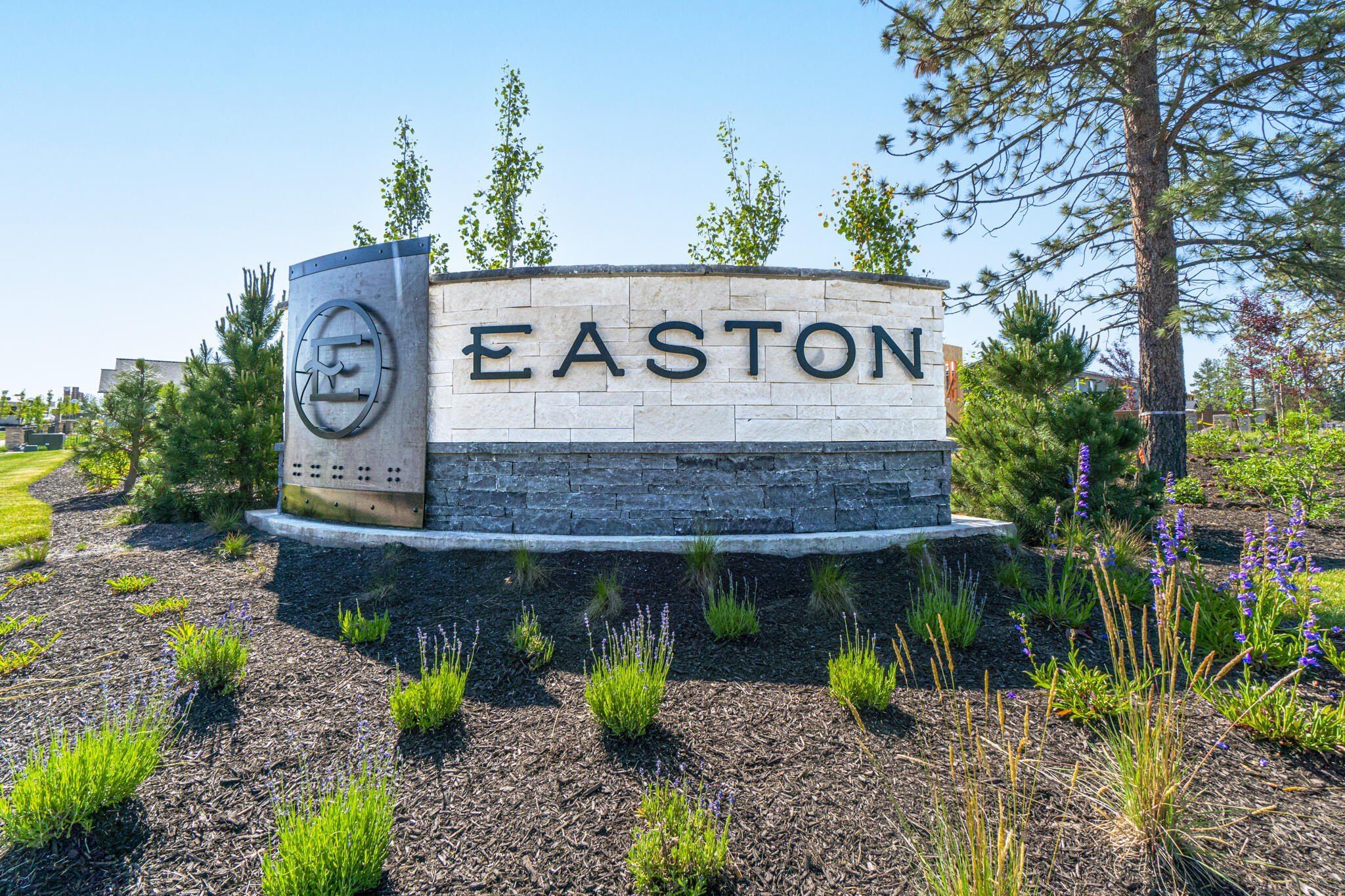 20892 Se Denver Drive. Bend, OR 97702