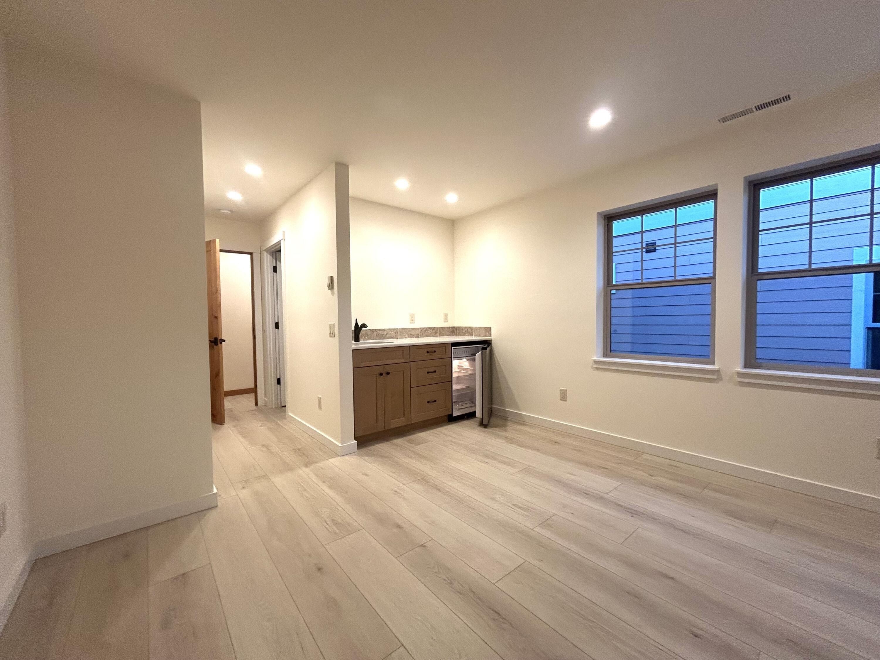 337 W Jefferson Avenue. Sisters, OR 97759