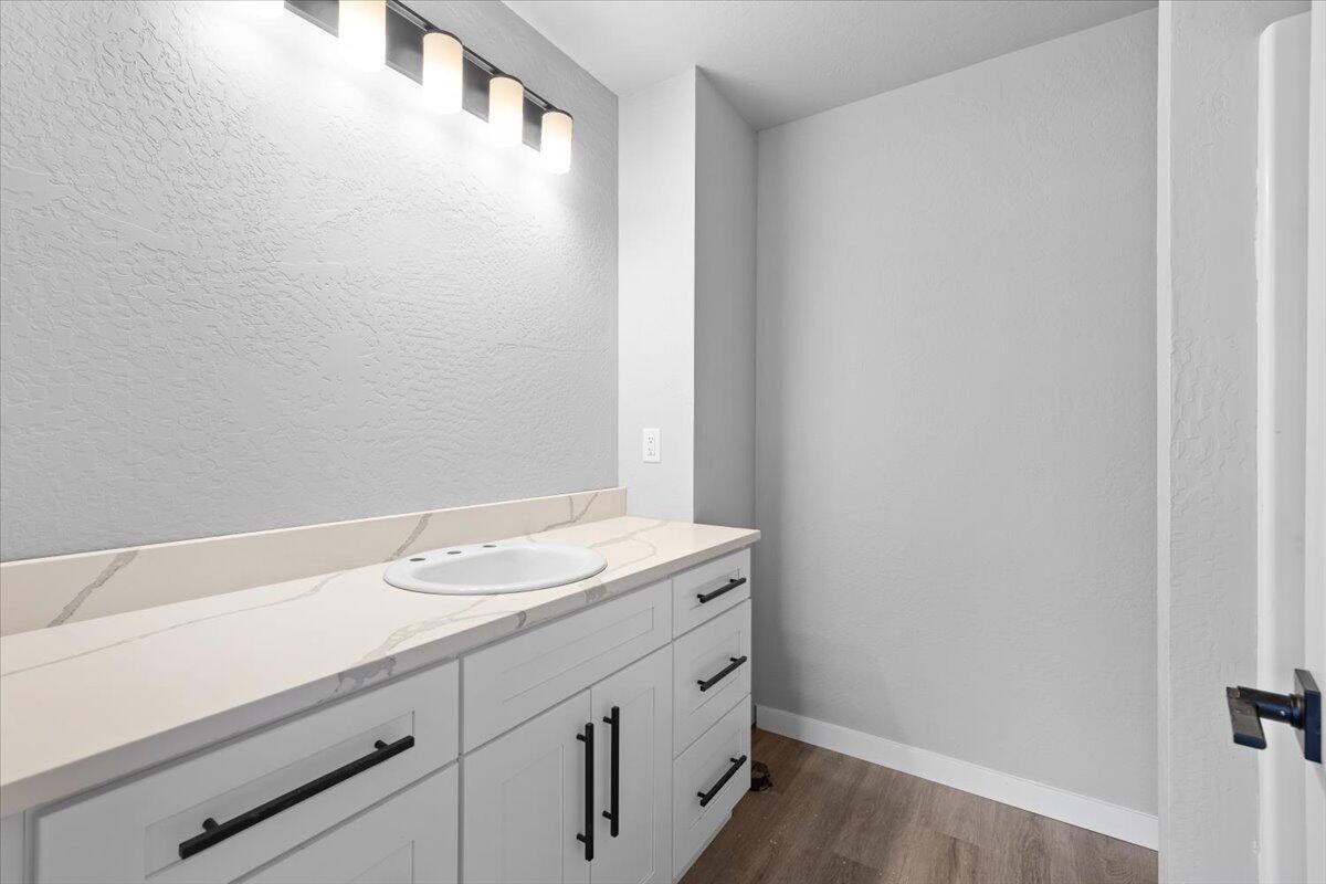 8387 Kyra Lane. White City, OR 97503