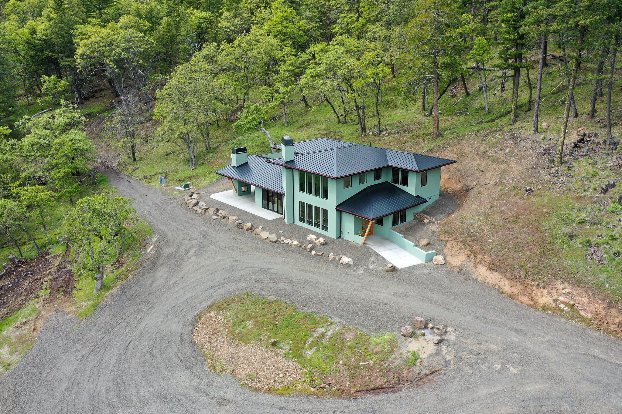 8612 Hwy 66. Ashland, OR 97520