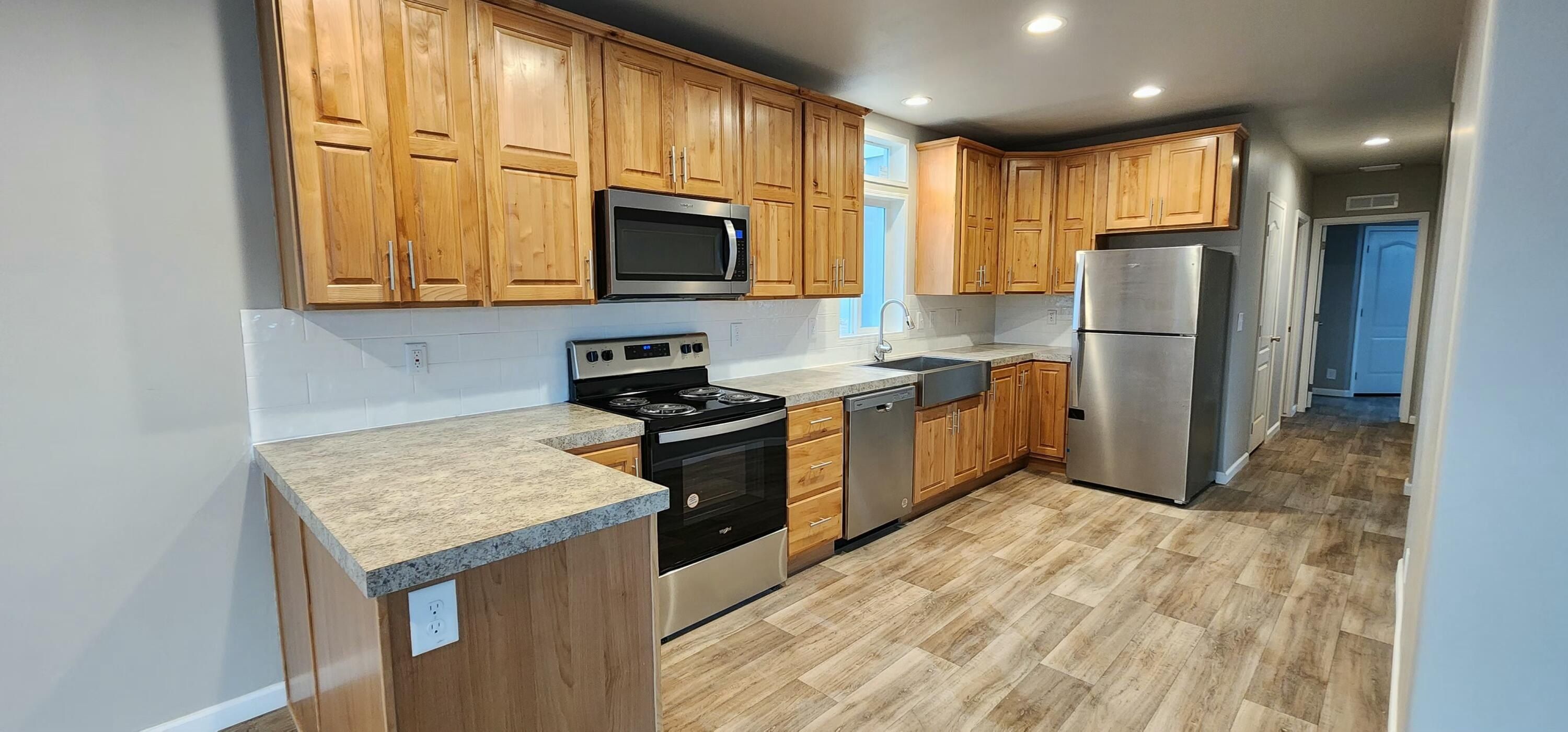 946 Se 10Th Street. Madras, OR 97741