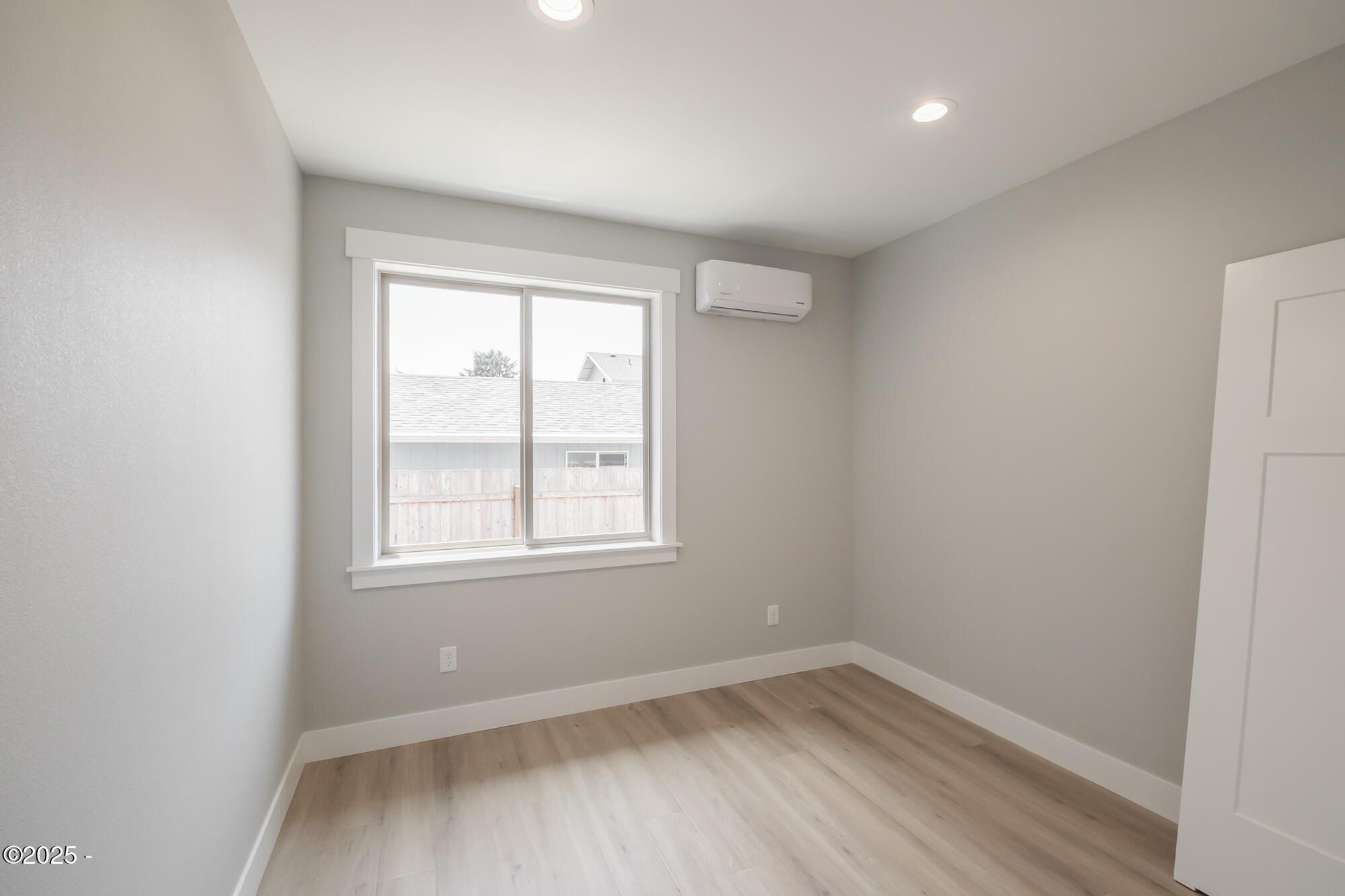 7320 Tanglewood Avenue. Gleneden Beach, OR 97388