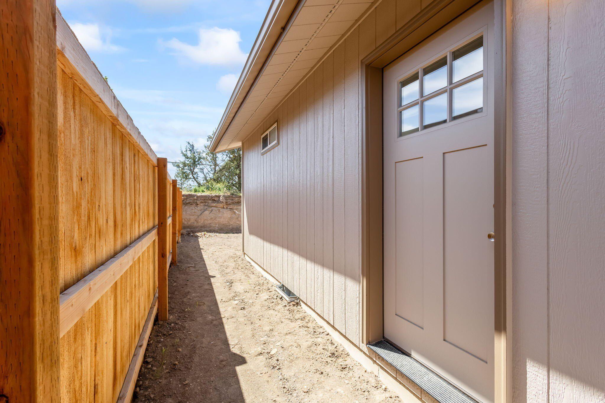 748 Sw Madison Street. Madras, OR 97741