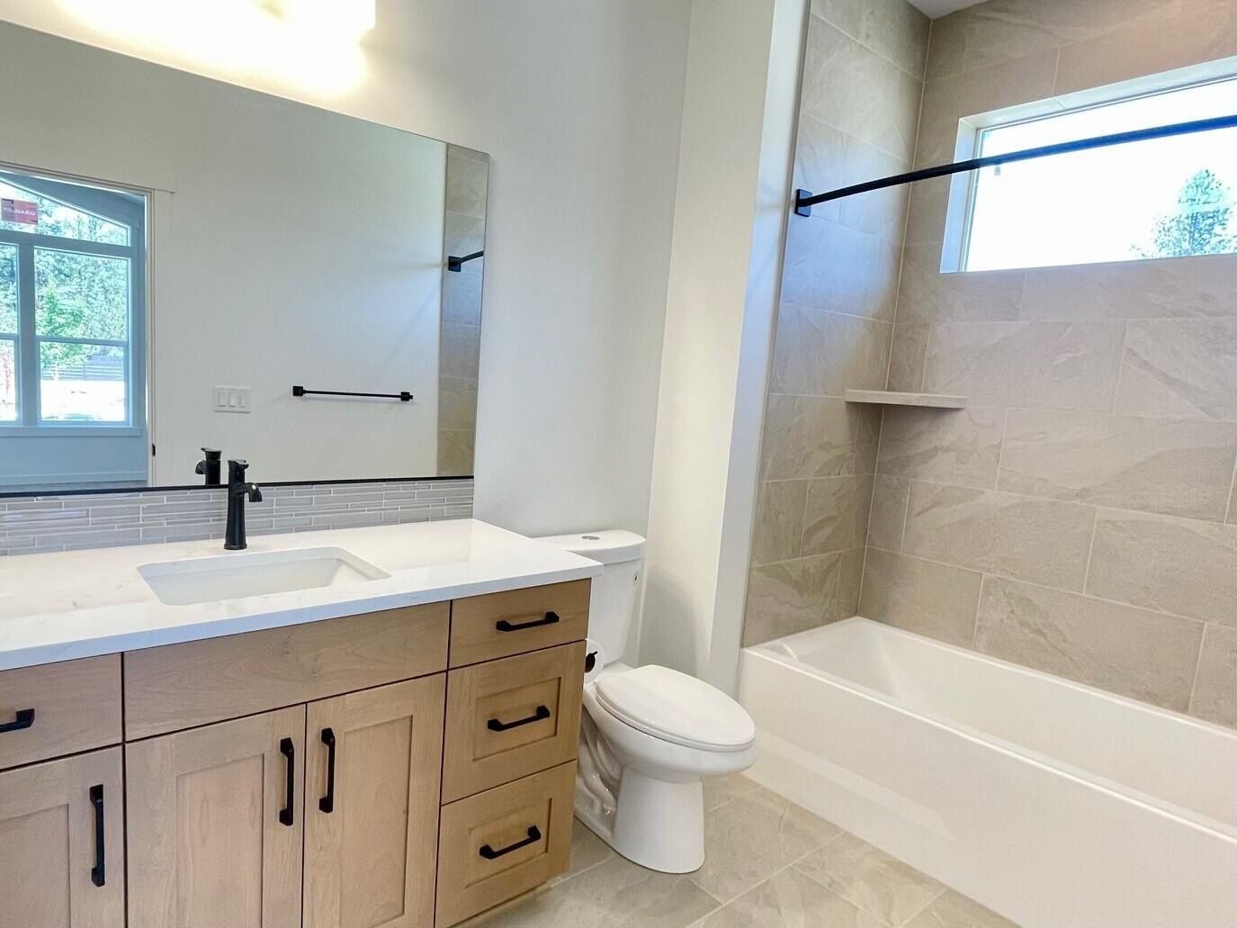 271 E Diamond Peak Avenue. Sisters, OR 97759