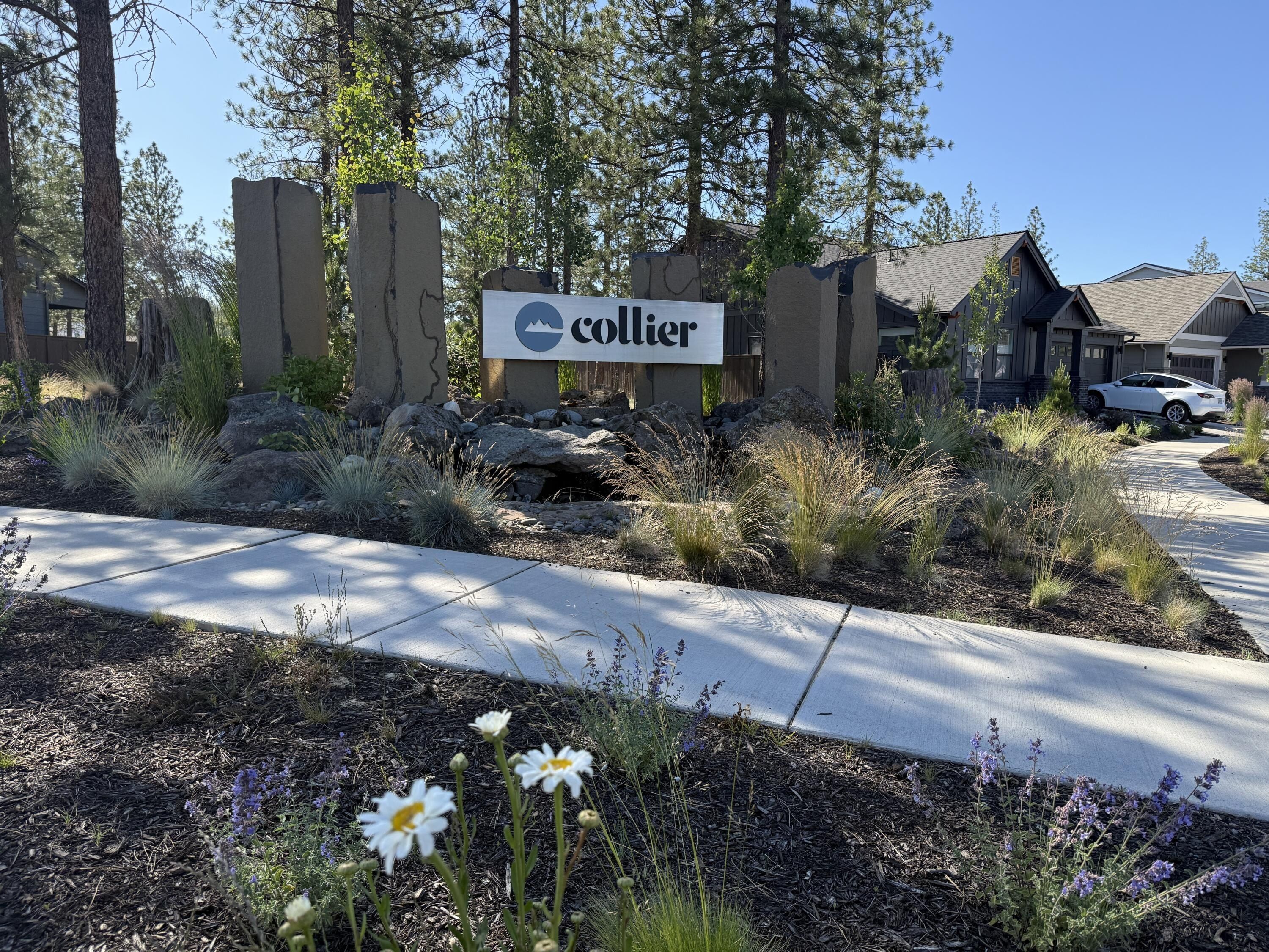 1361 Nw Ochoa Drive. Bend, OR 97703