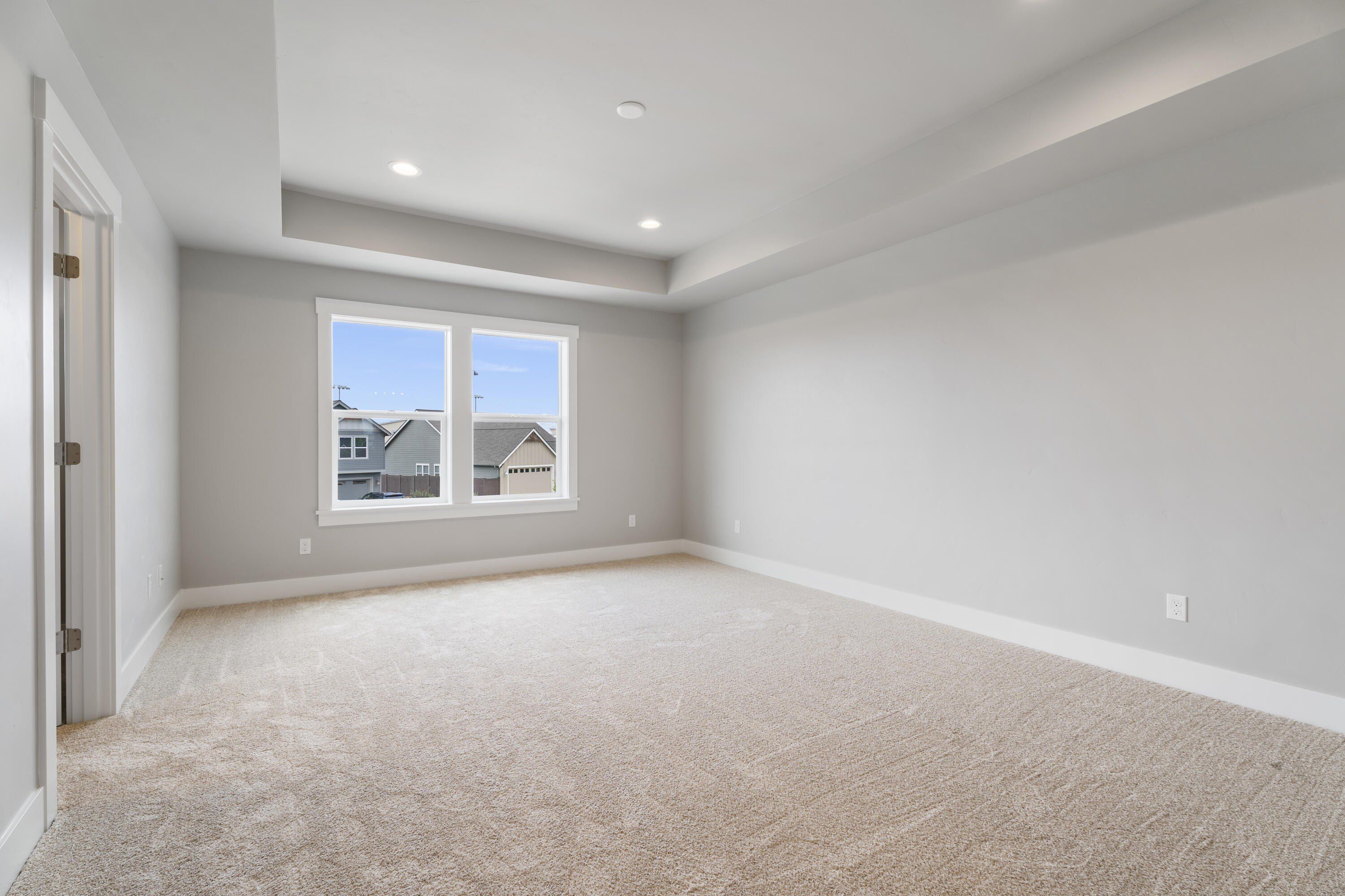 3977 Sw Coyote Avenue. Redmond, OR 97756