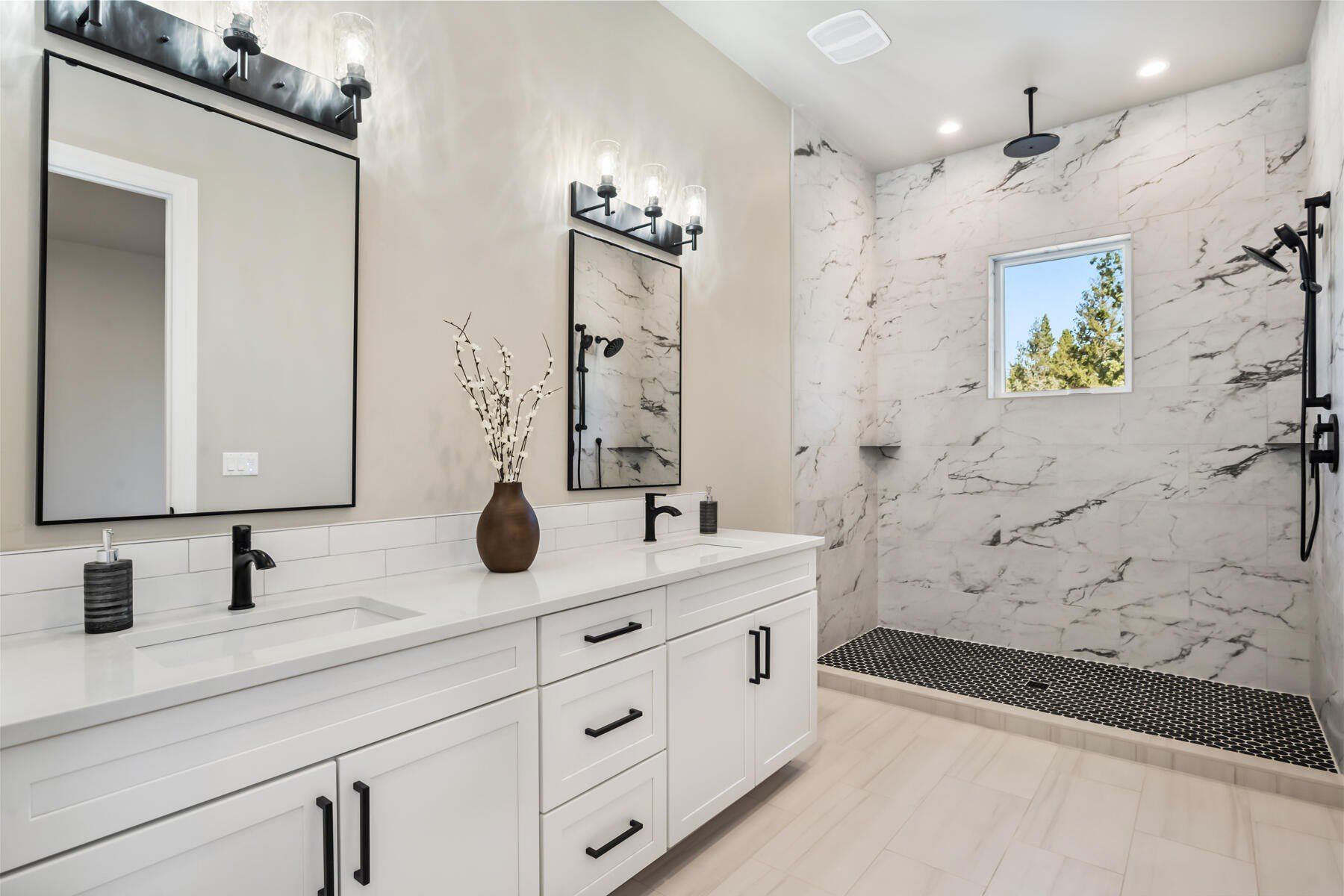 65299 85Th Street. Bend, OR 97703