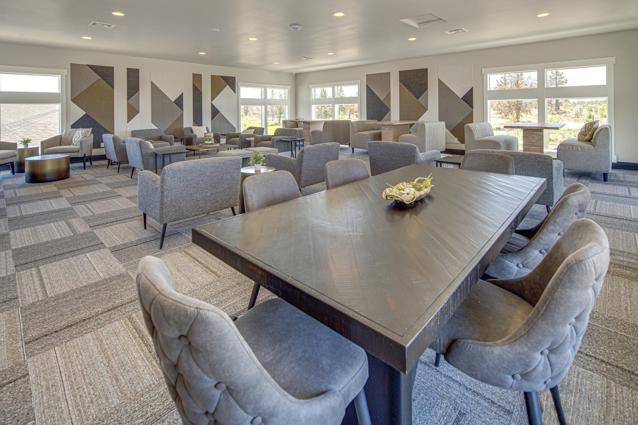 3863 Ne Tellus Drive. Bend, OR 97701