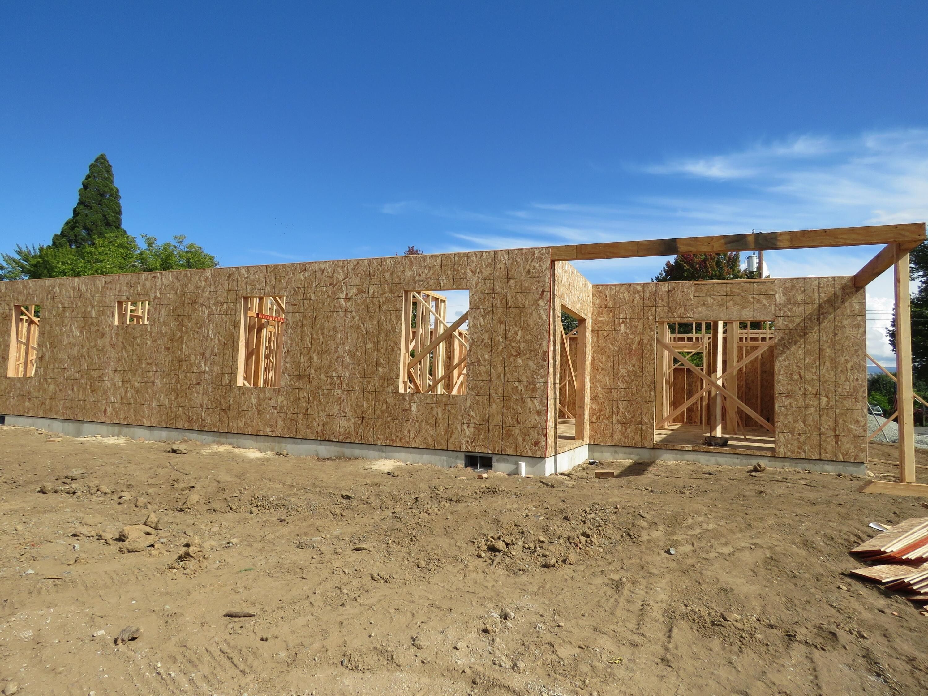 1322 Orchard Home Drive. Medford, OR 97501