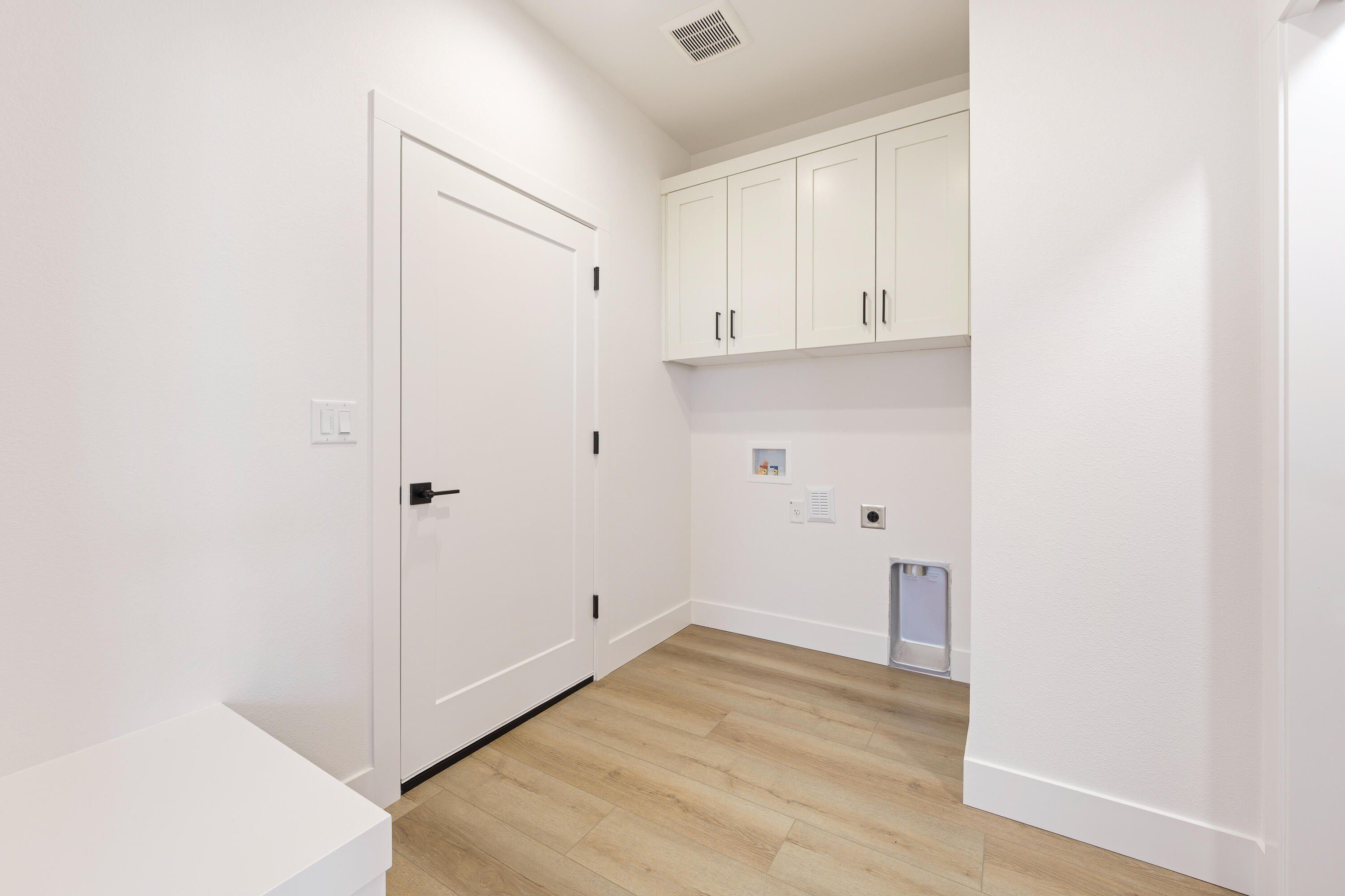 2761 Ne Rainier Drive. Bend, OR 97701