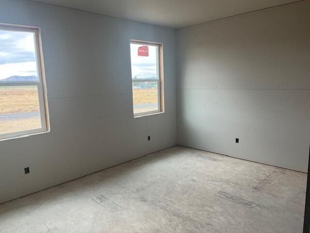 516 Sw 6Th Street. Metolius, OR 97741