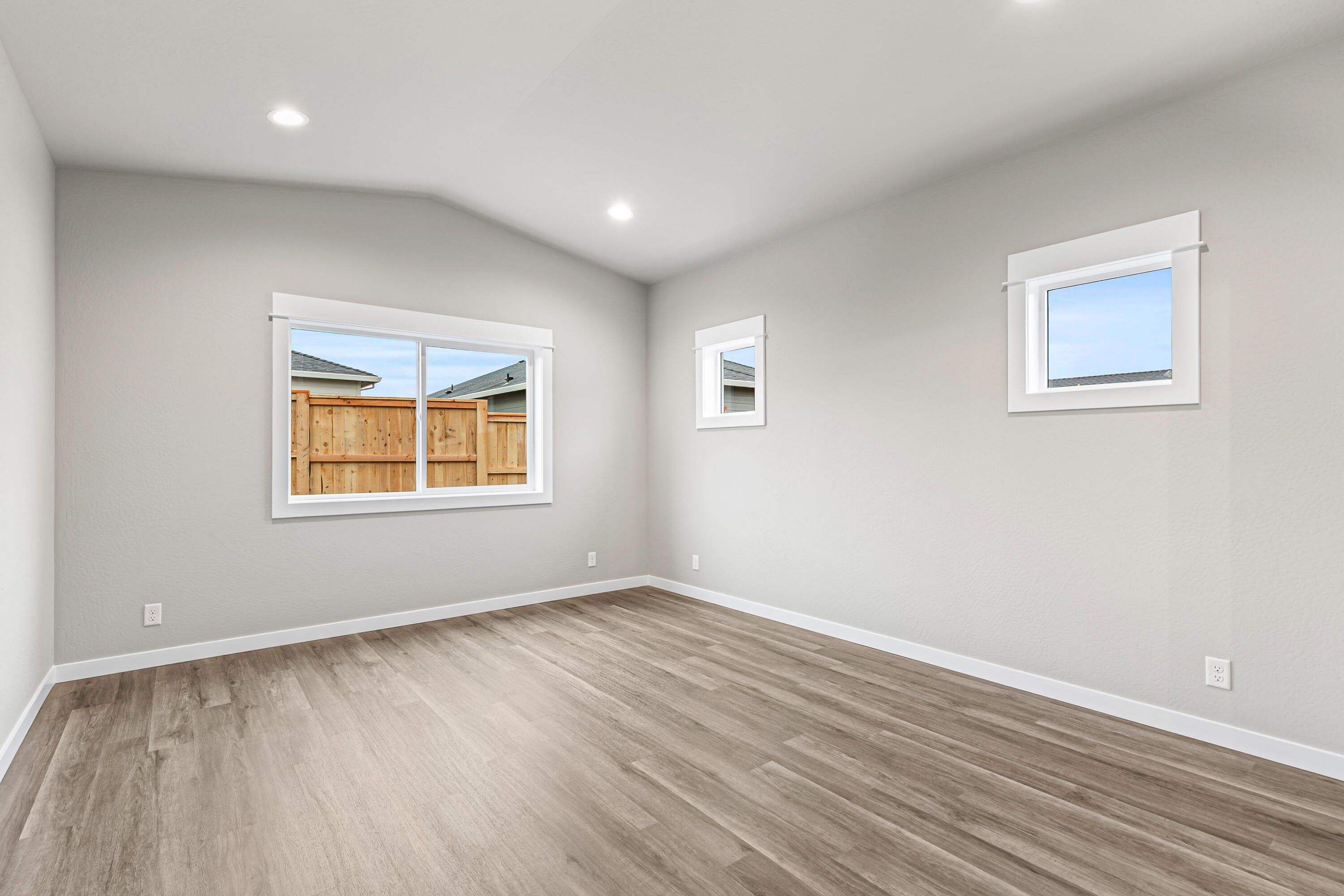 3734 Carlin Drive. Medford, OR 97504