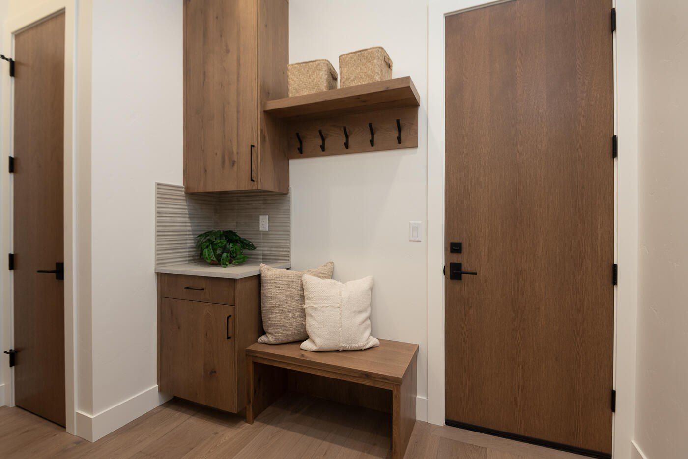 3326 Nw Leavitt Lane. Bend, OR 97703