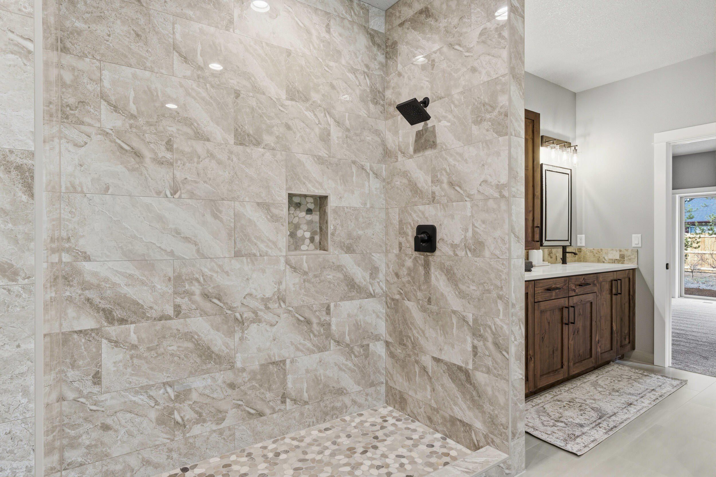 52327 Allen Drive. La Pine, OR 97739