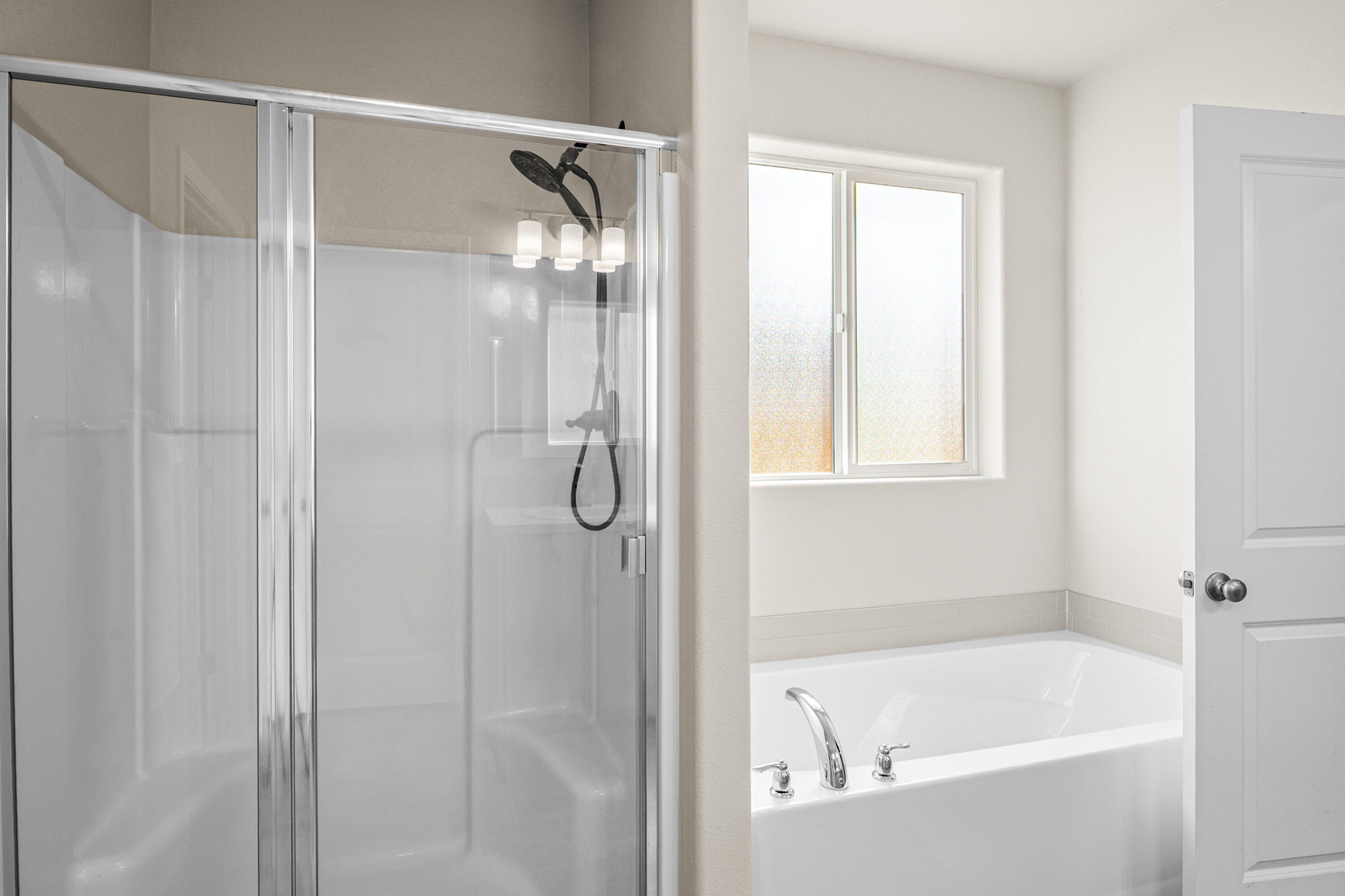 2346 Nw Teak Place. Redmond, OR 97756