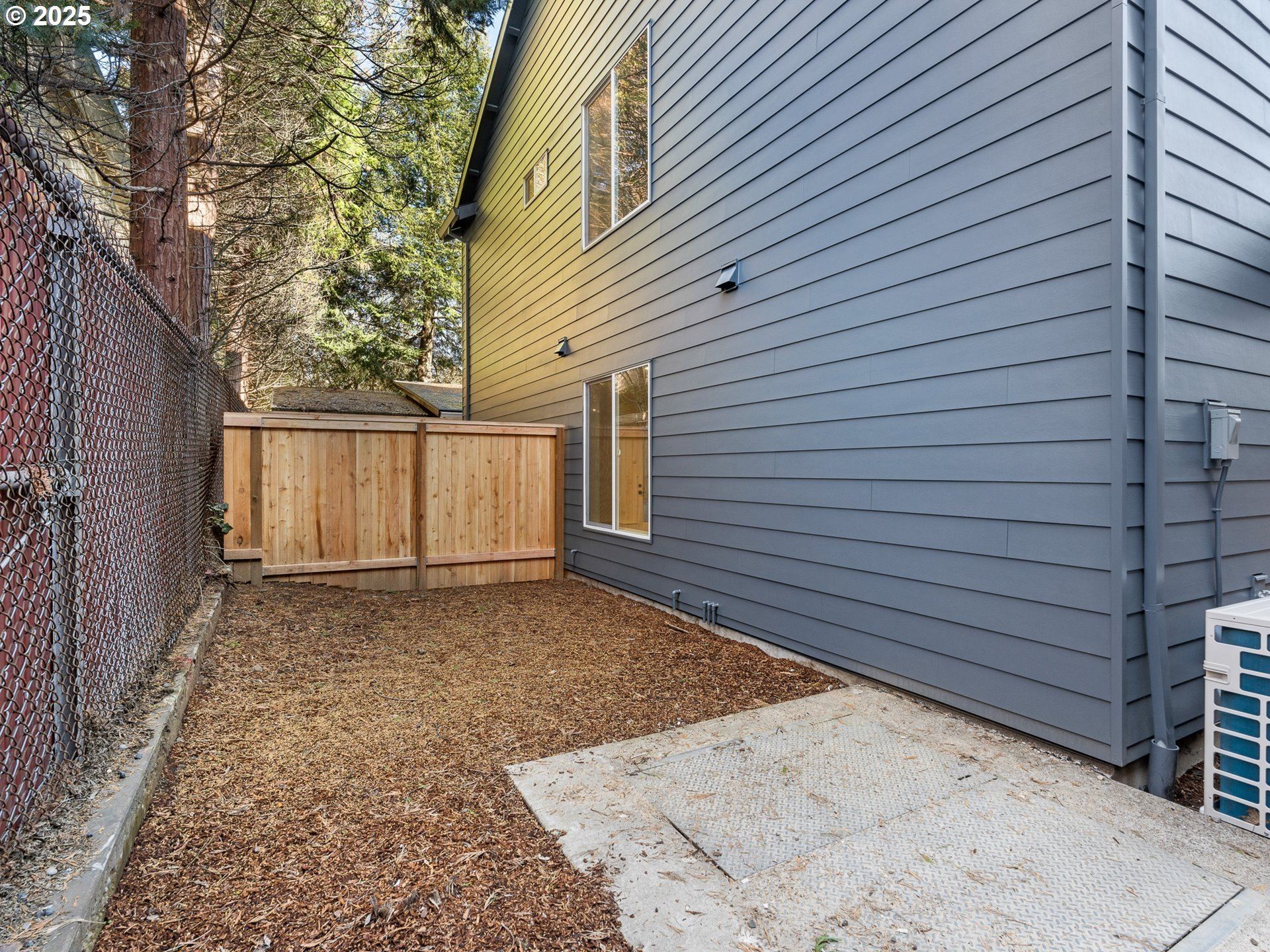 1327 Ne 46Th Ave Unit 6. Portland, OR 97213