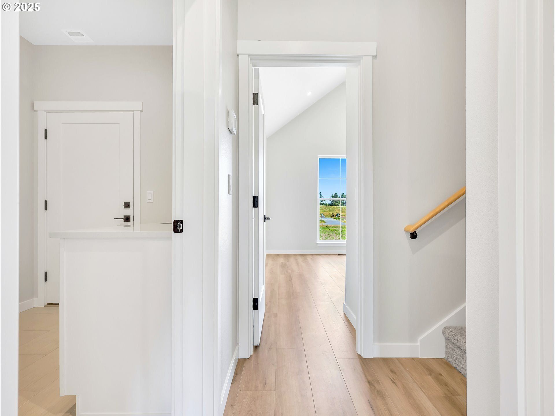 90250 Hobie Rd. Warrenton, OR 97146