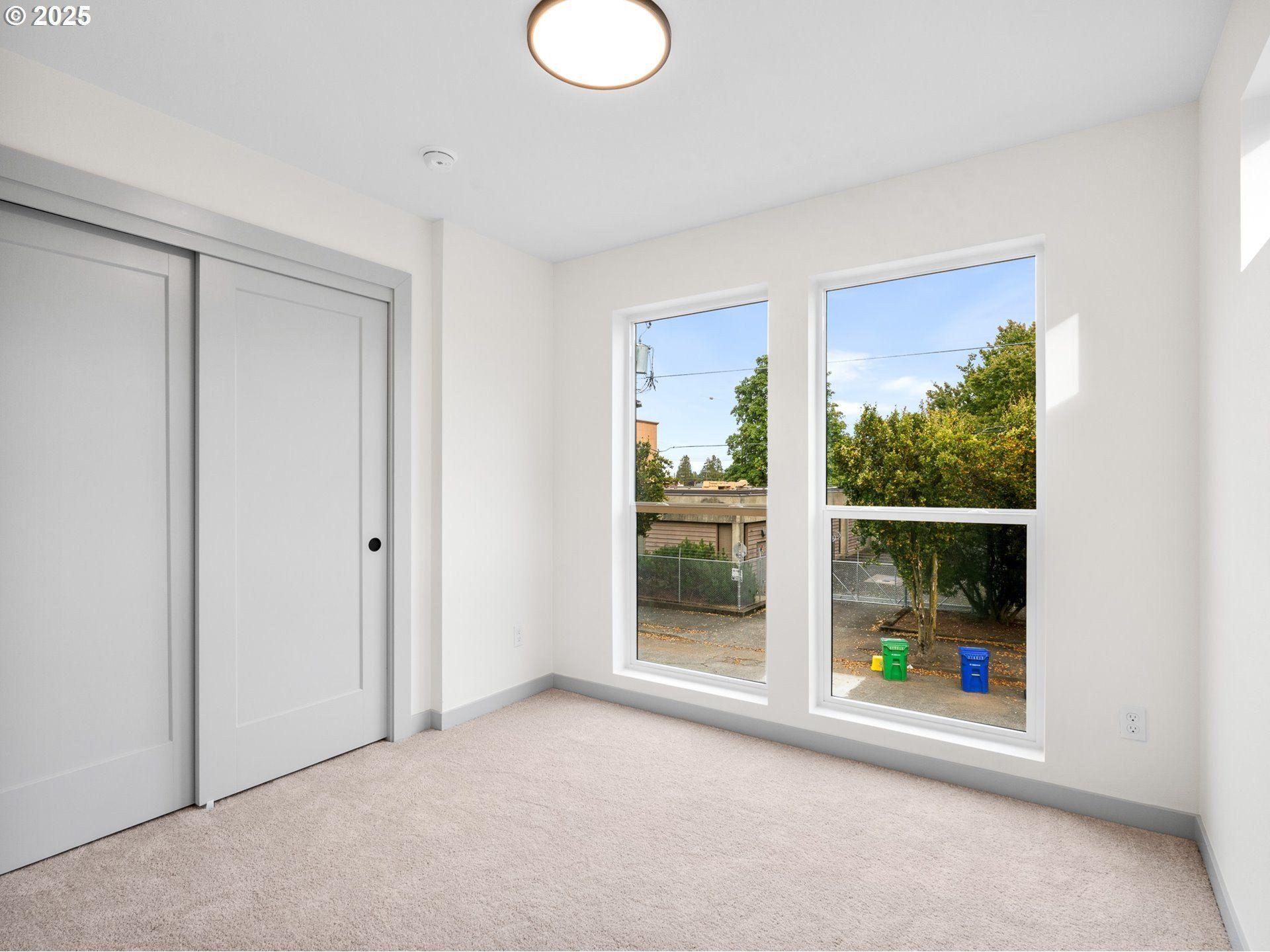 7385 N Mobile Ave. Portland, OR 97217