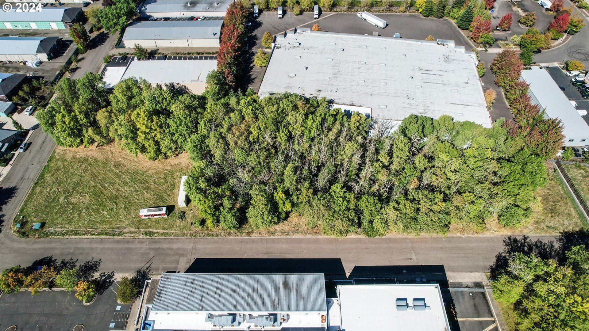 277 Wallis. Eugene, OR 97402