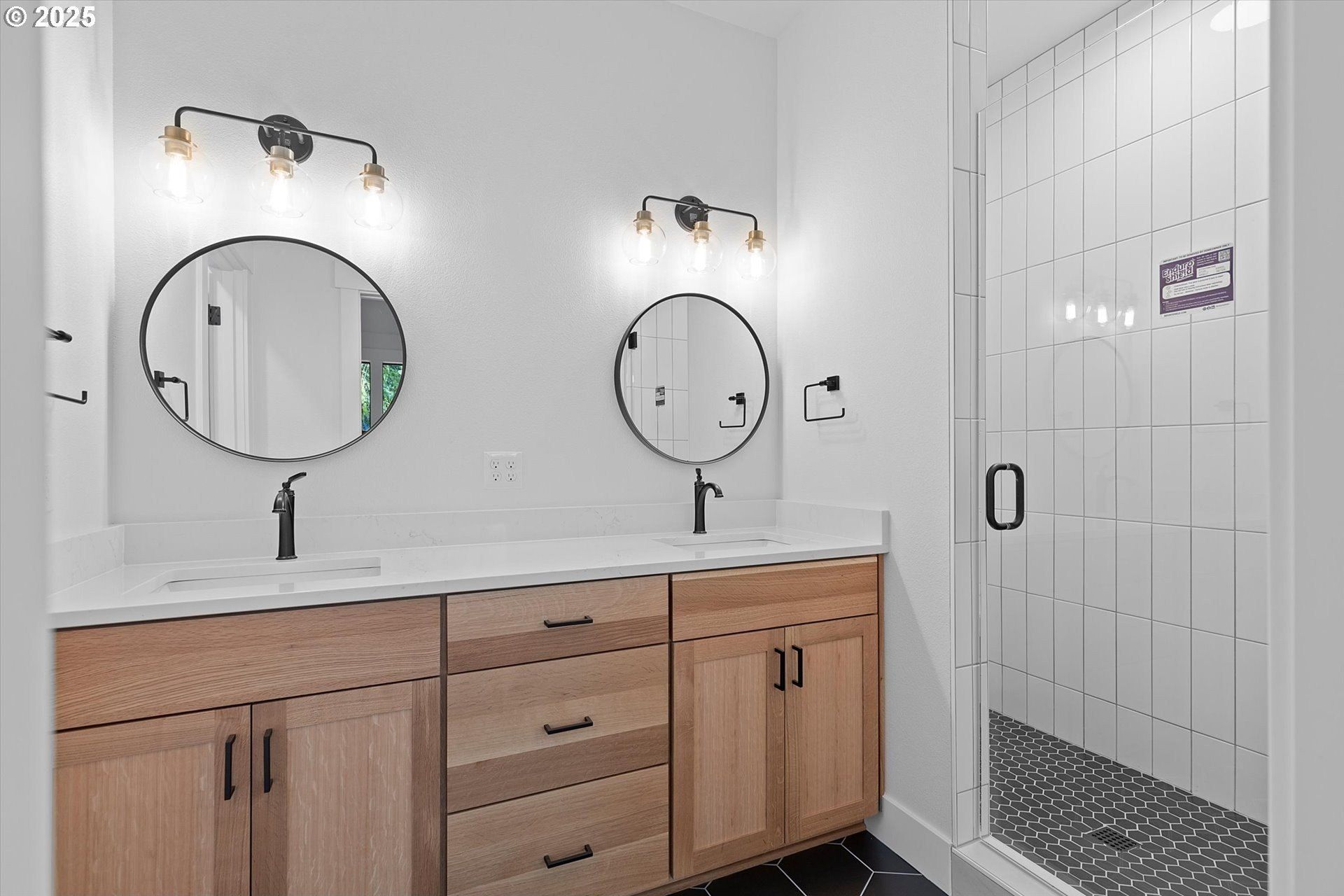 24512 E Bright Ave. Welches, OR 97067