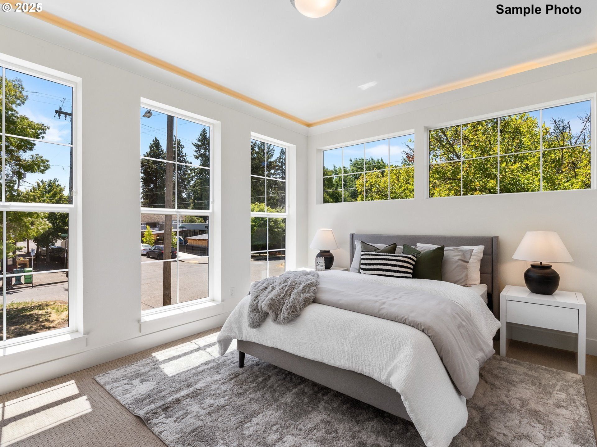 3001 Ne Ainsworth St. Portland, OR 97211