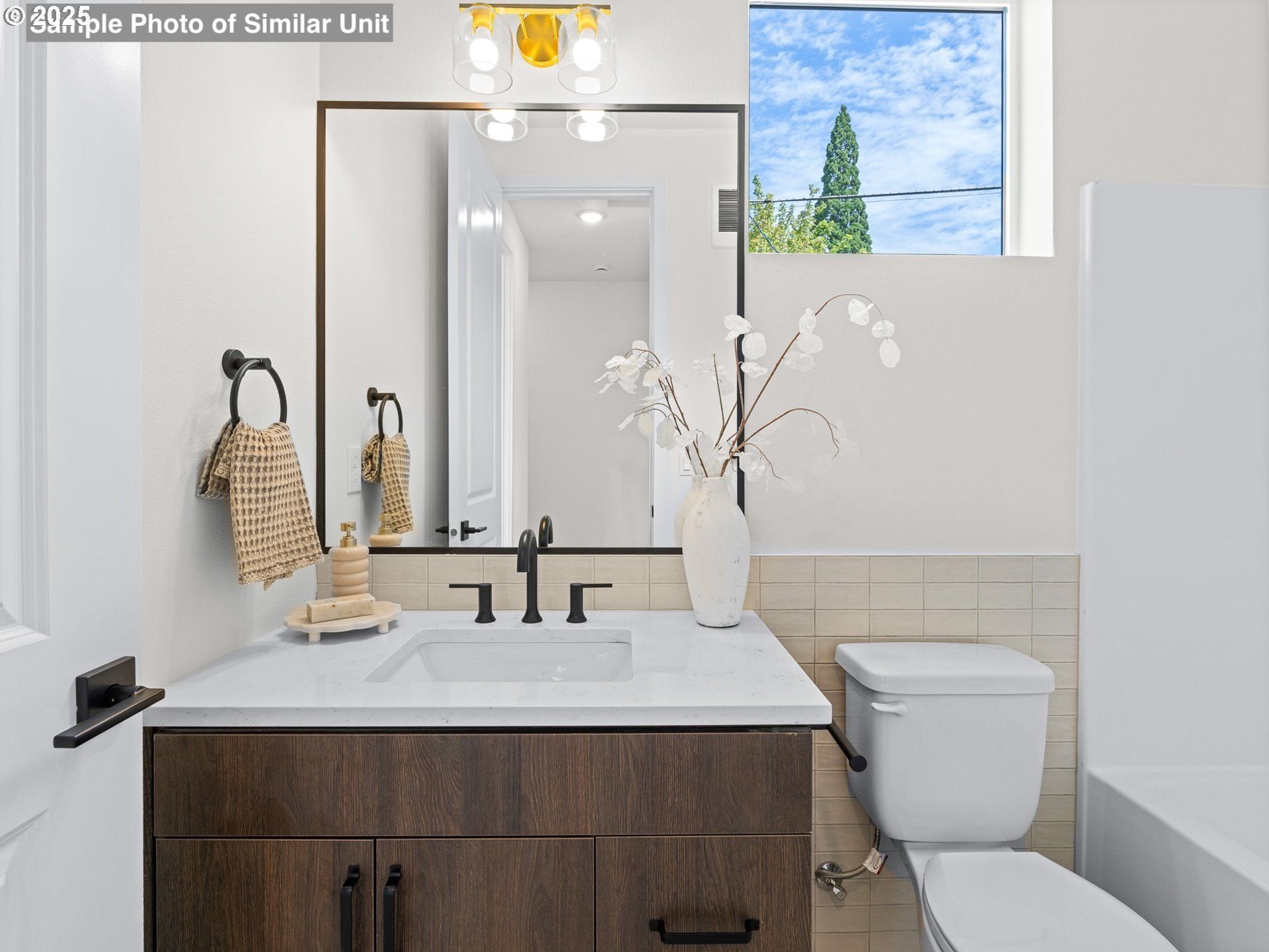 3219 Se 28Th Ave Unit 5. Portland, OR 97202