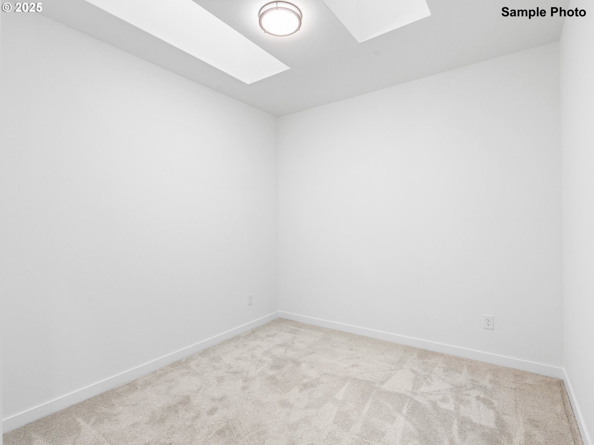 3839 N Willis Blvd Unit 2. Portland, OR 97217