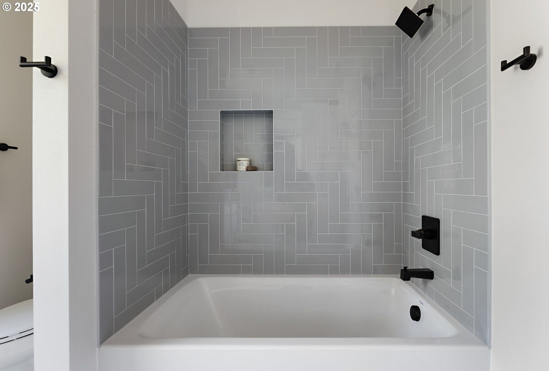 9630 Sw Spring Crest Dr. Portland, OR 97225