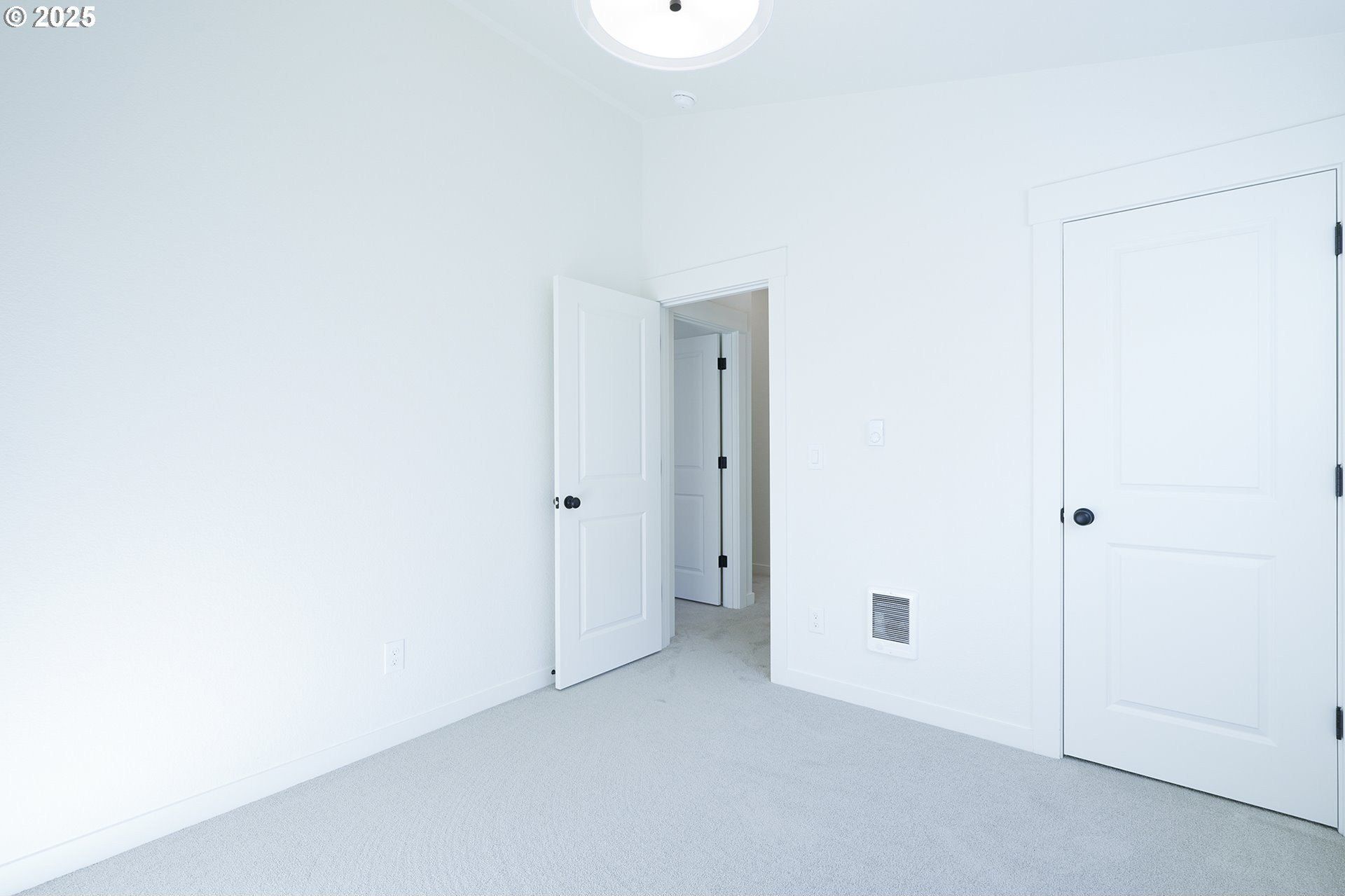 6539 Se Woodstock Blvd. Portland, OR 97206