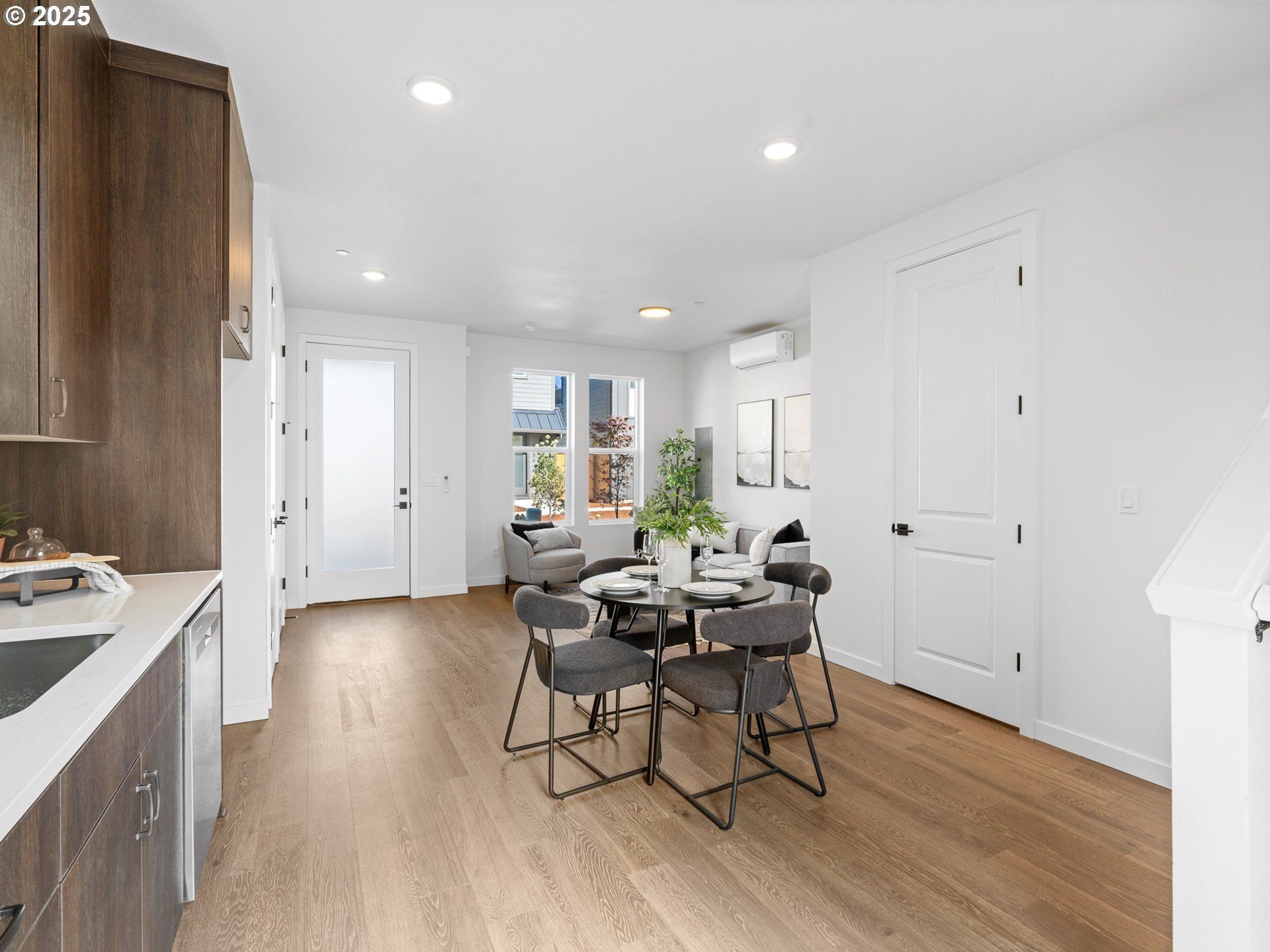 3246 Se 115Th Ave. Portland, OR 97266