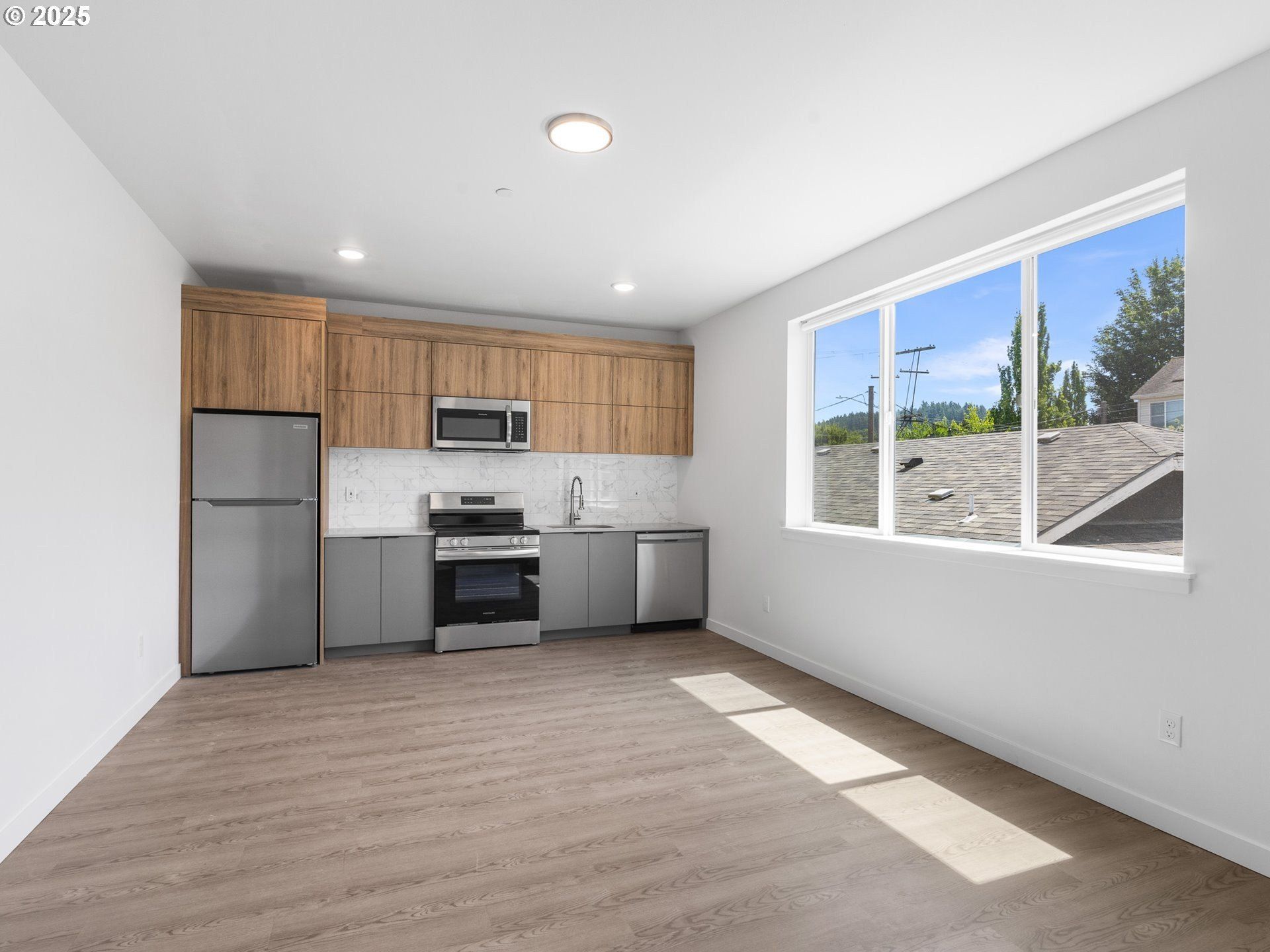 11 Ne 55Th Ave. Portland, OR 97213