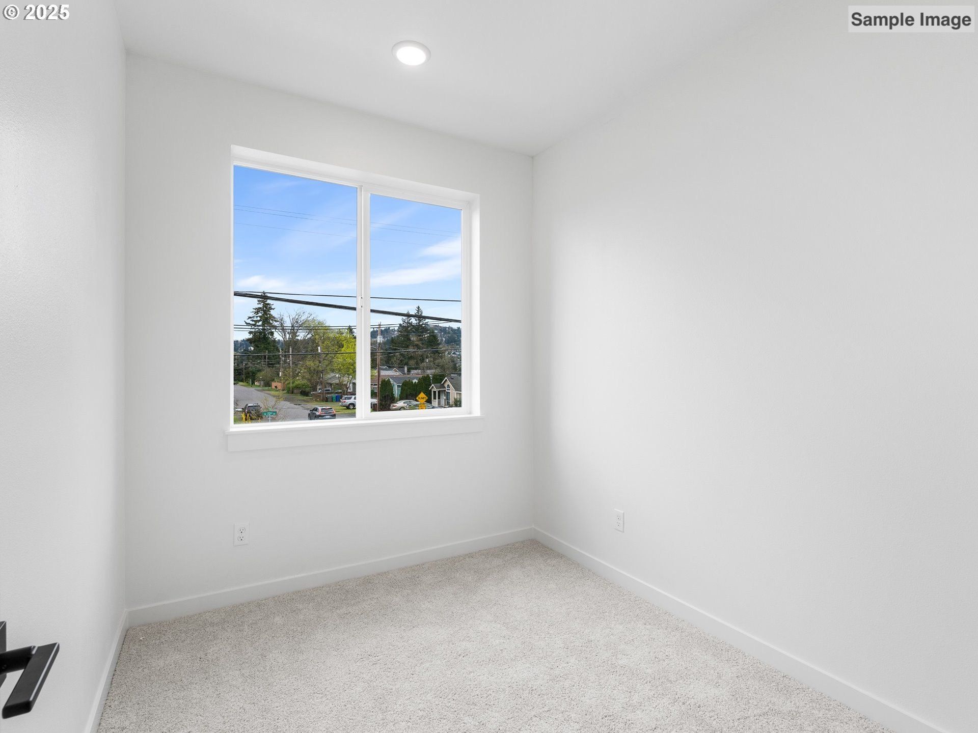 8051 Se 72Nd Ave Unit 1. Portland, OR 97206