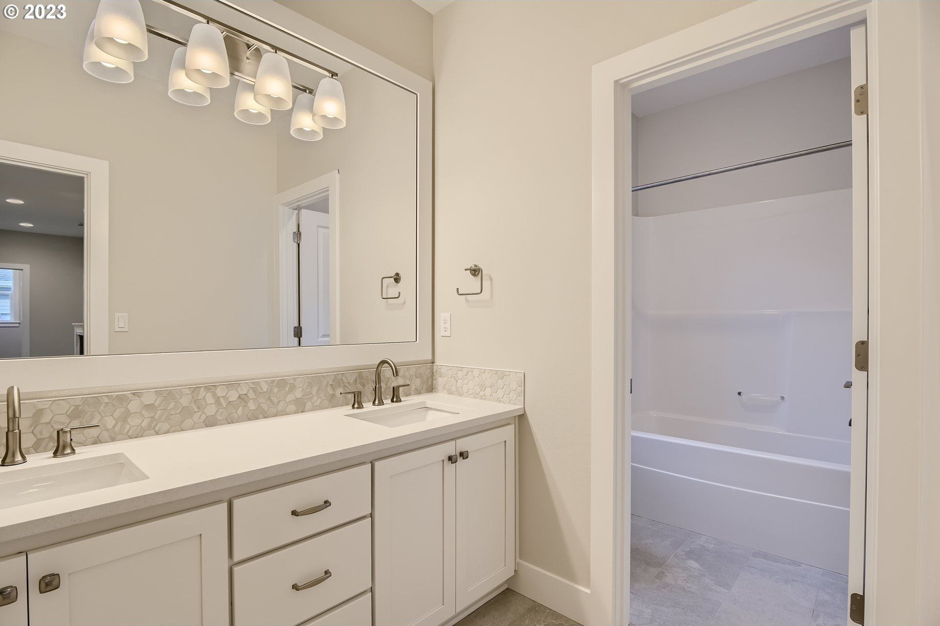 17928 Nw Layla Lot 17. Portland, OR 97229