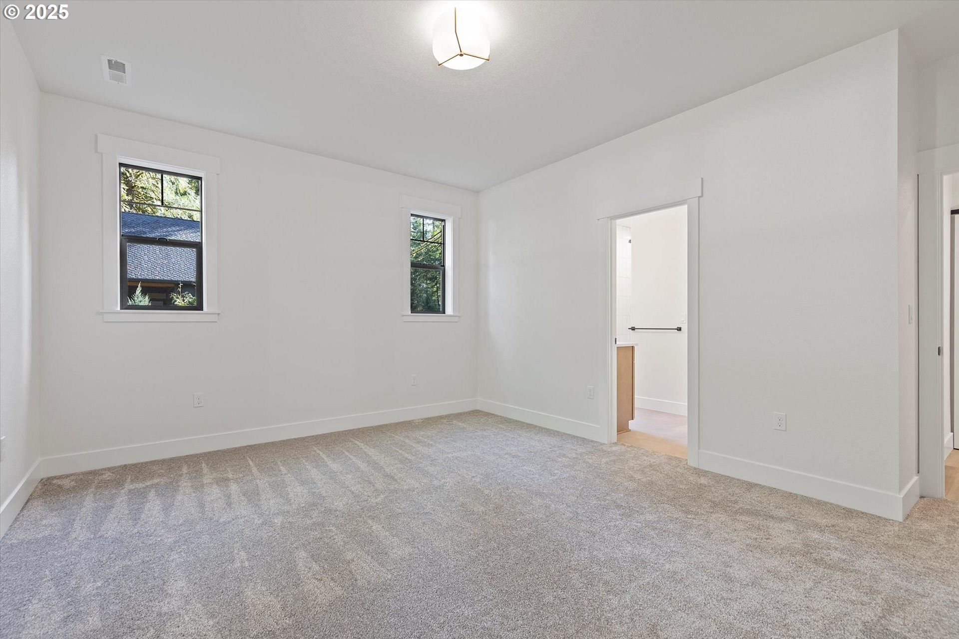 24508 E Bright Ave. Welches, OR 97067