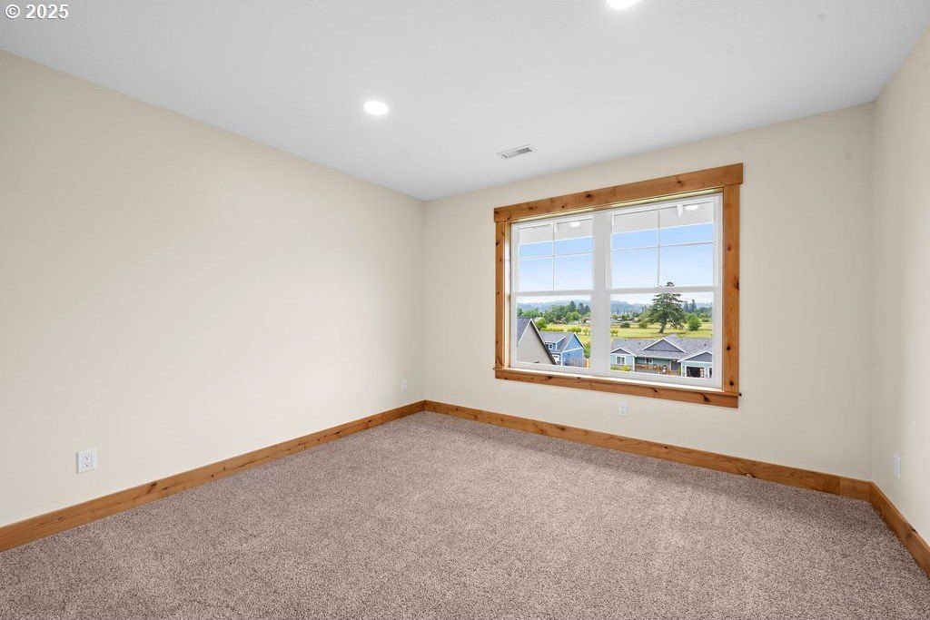 35579 Bella Ridge Loop. Astoria, OR 97103