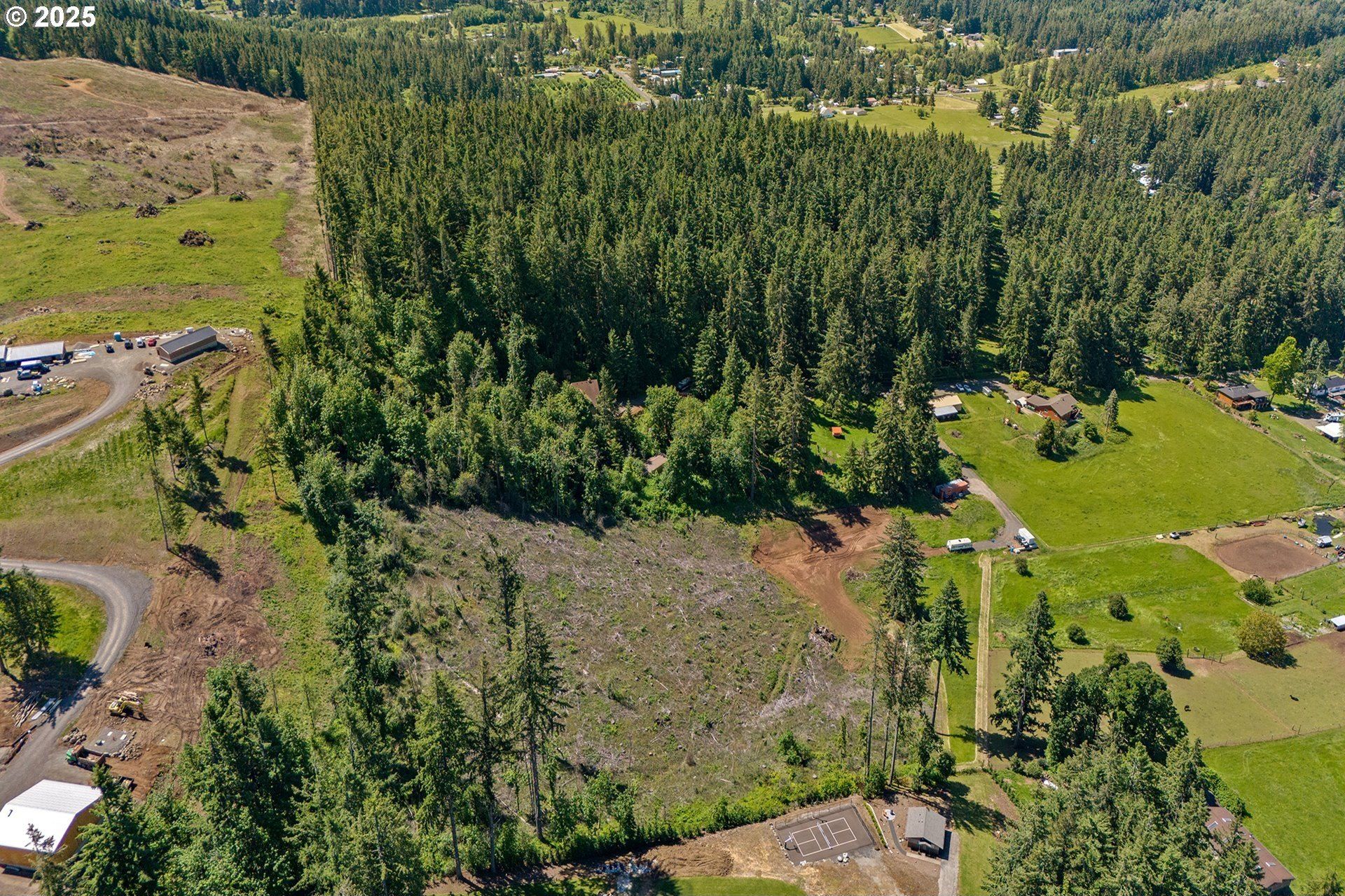 16488 S Bradley Rd. Oregon City, OR 97045