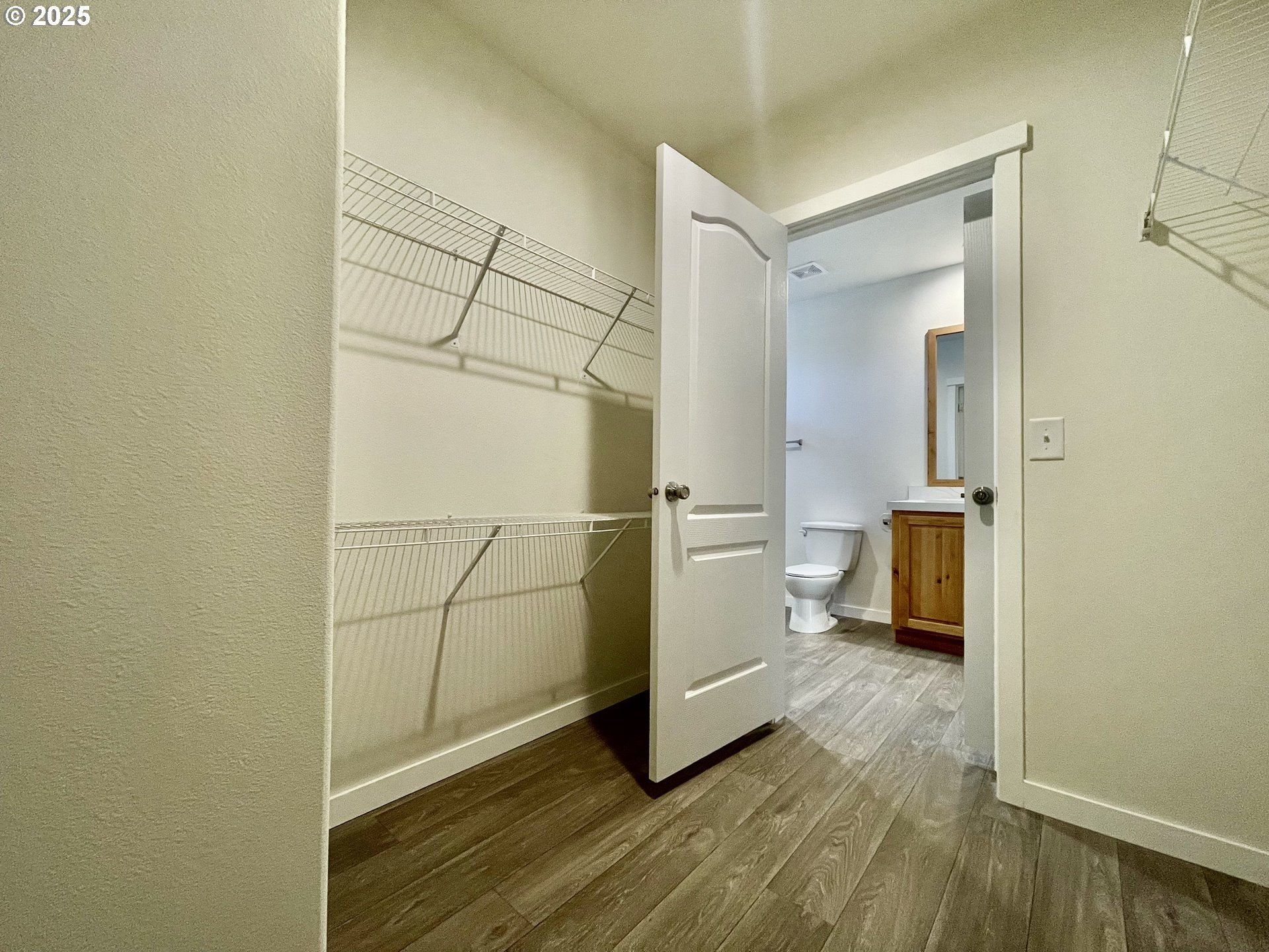 96465 Coverdell Unit 34. Brookings, OR 97415