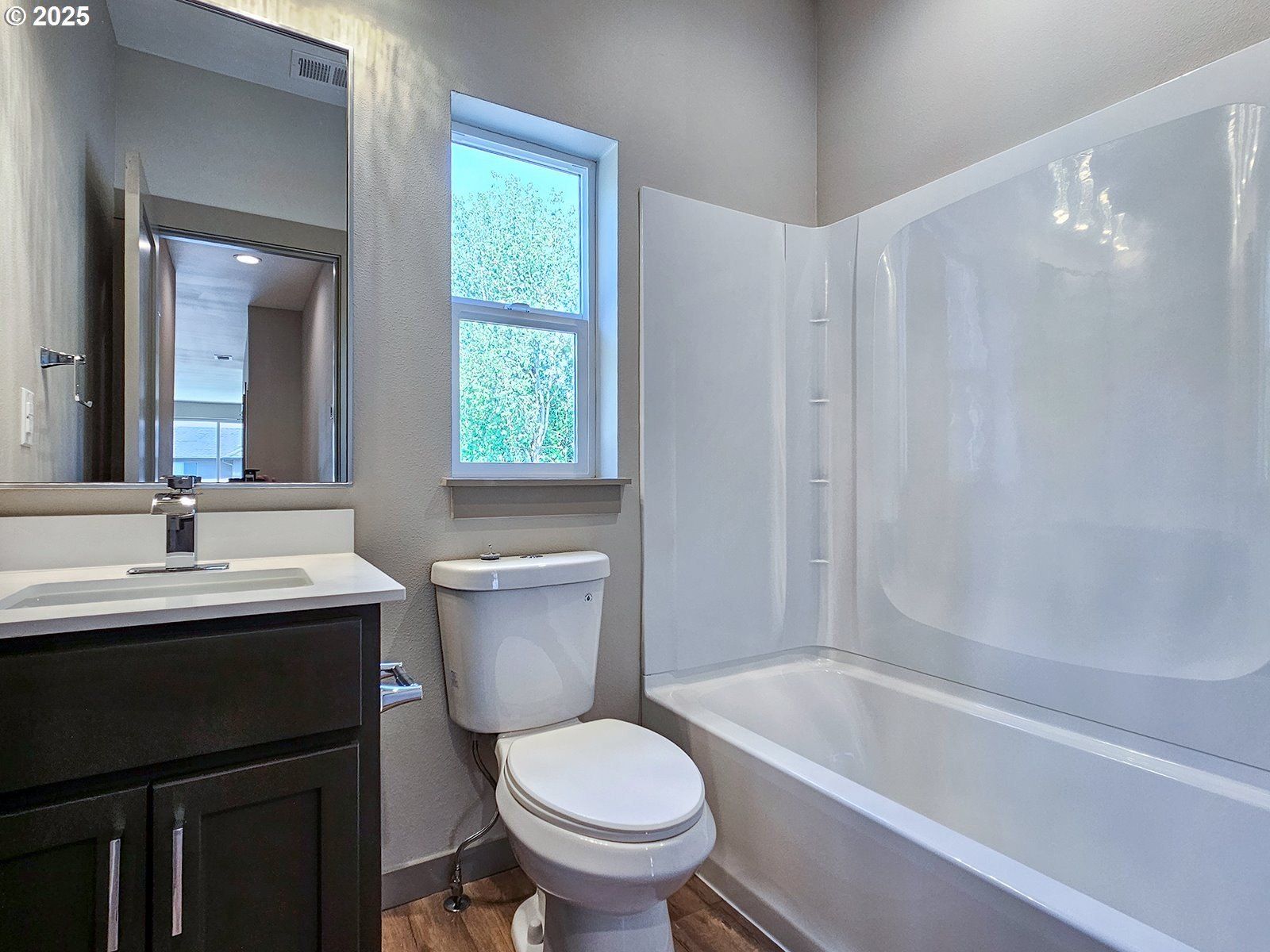 13278 Sw Bradley. Tigard, OR 97224