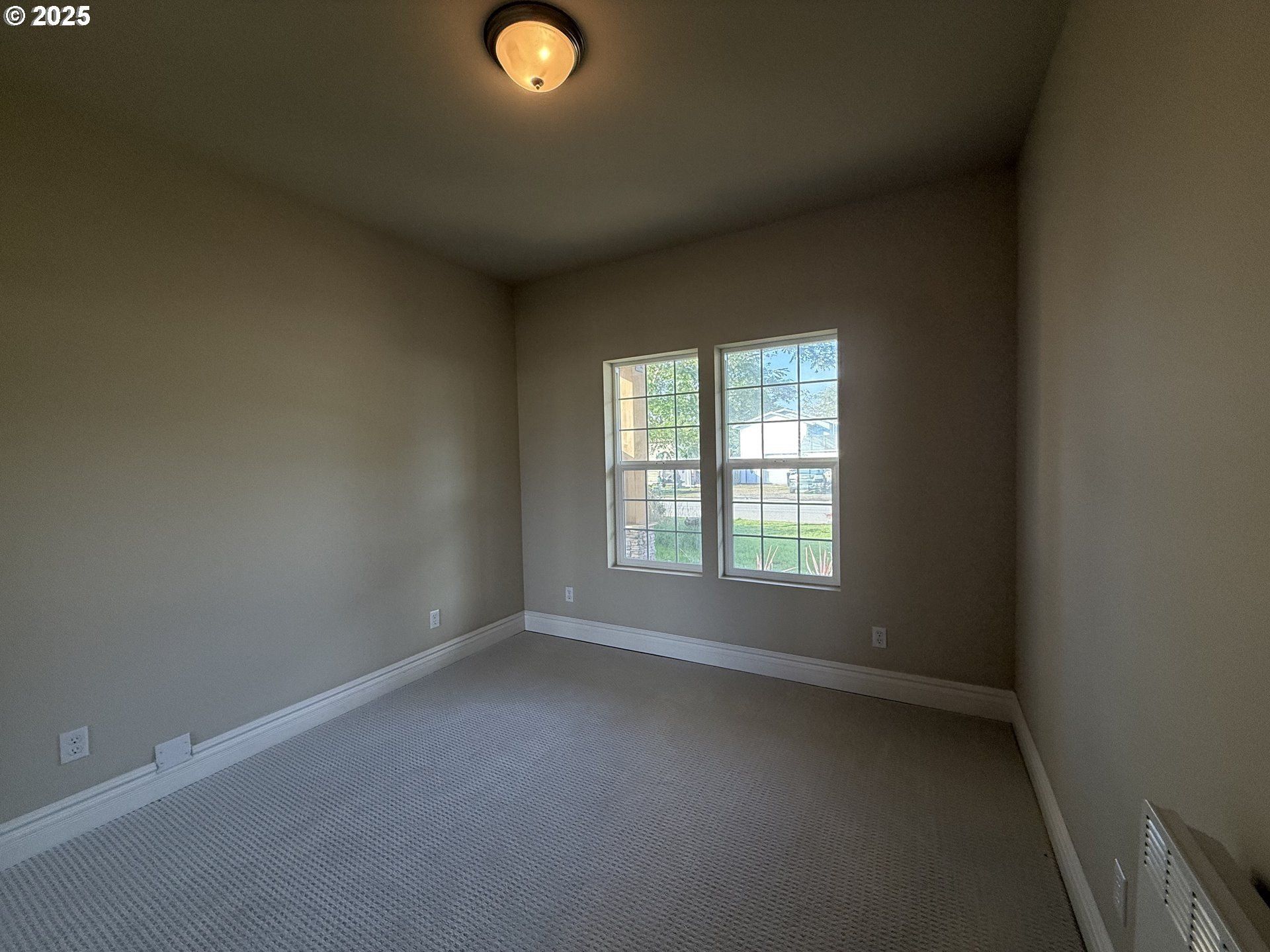 557 11Th St. Port Orford, OR 97465