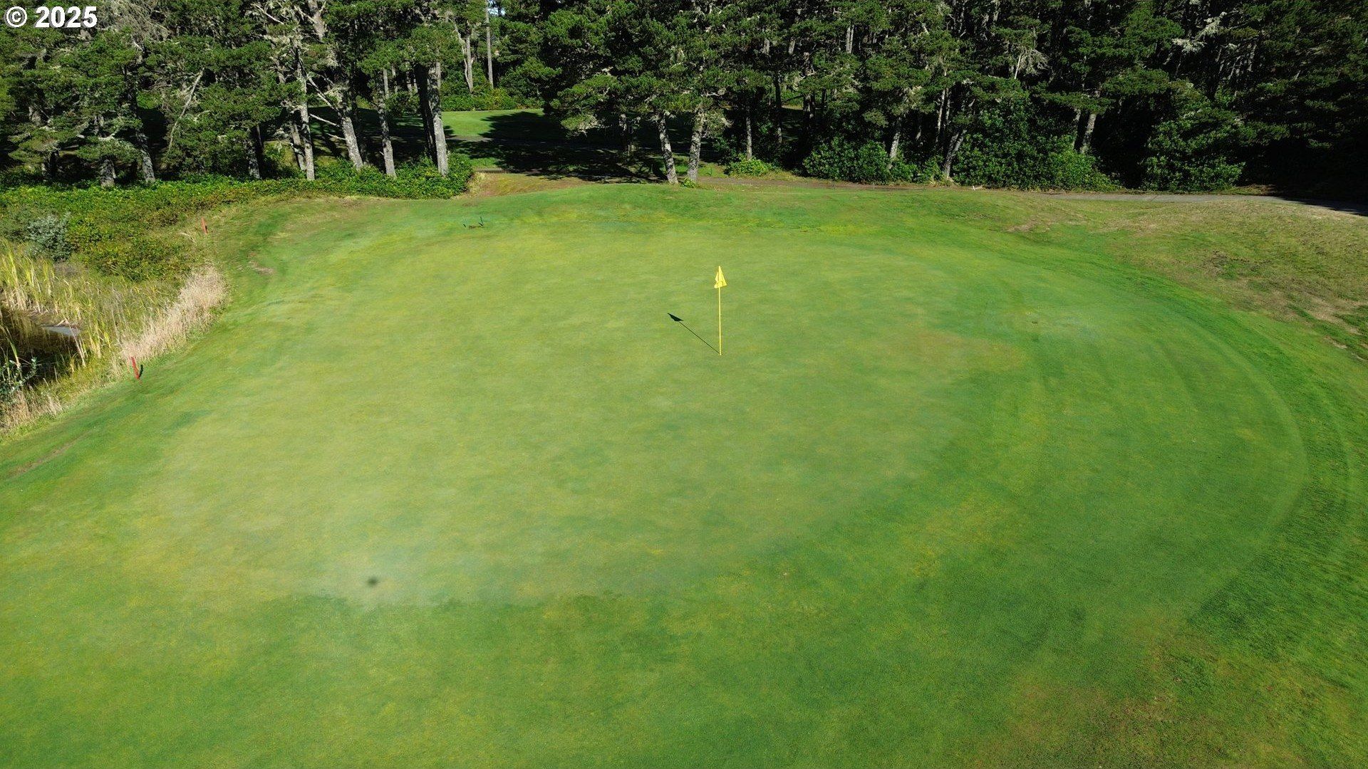 Troon Cir Unit 500. Florence, OR 97439