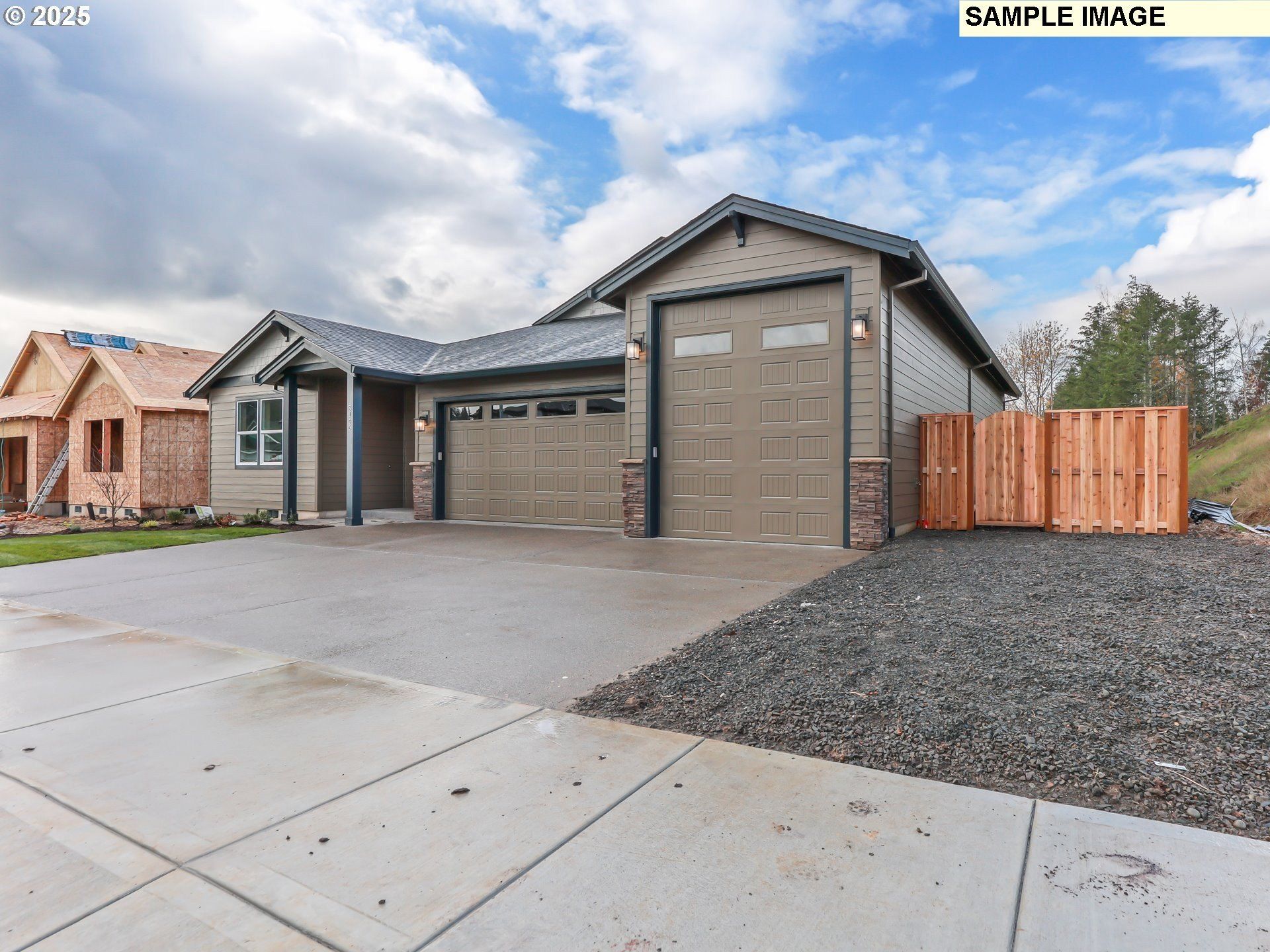 3340 Ne Justus Ave Unit 71. Estacada, OR 97023