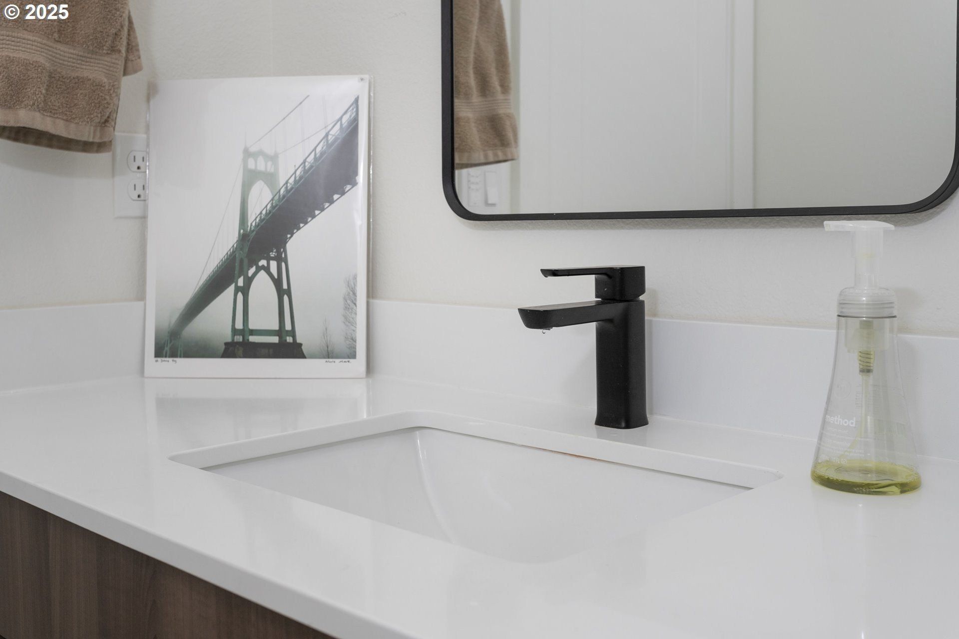 7557 N Gilbert Ave. Portland, OR 97203