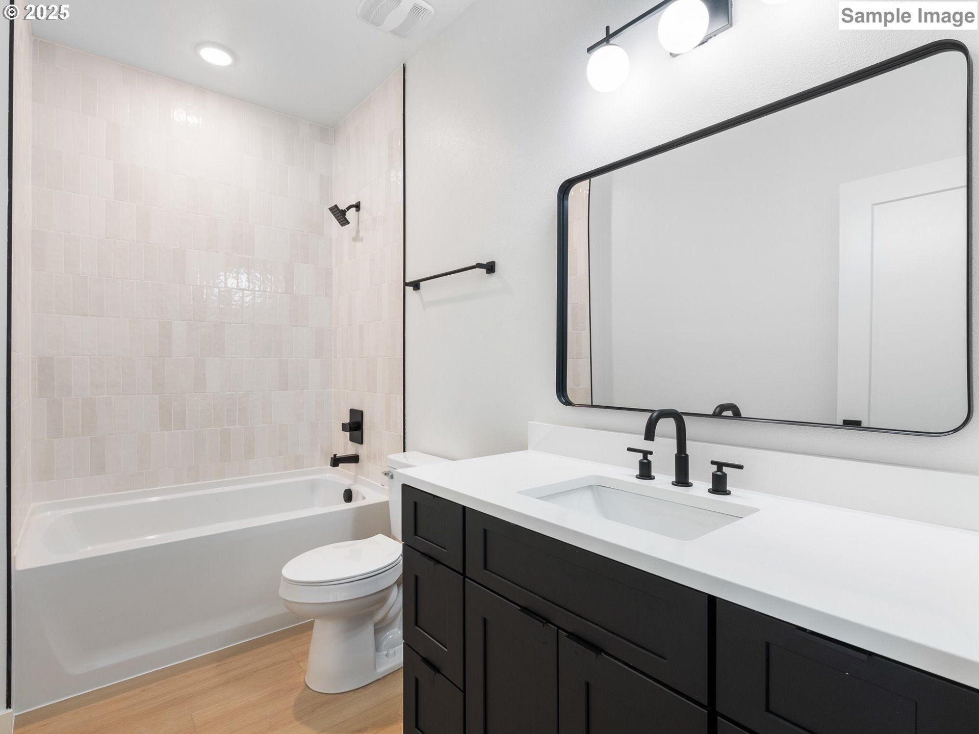 7195 Se Crystal Springs Blvd Unit 7. Portland, OR 97206