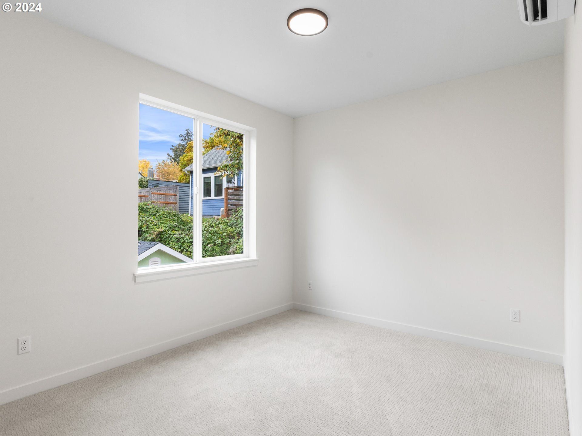 1316 Ne 46Th Ave Unit 6. Portland, OR 97213